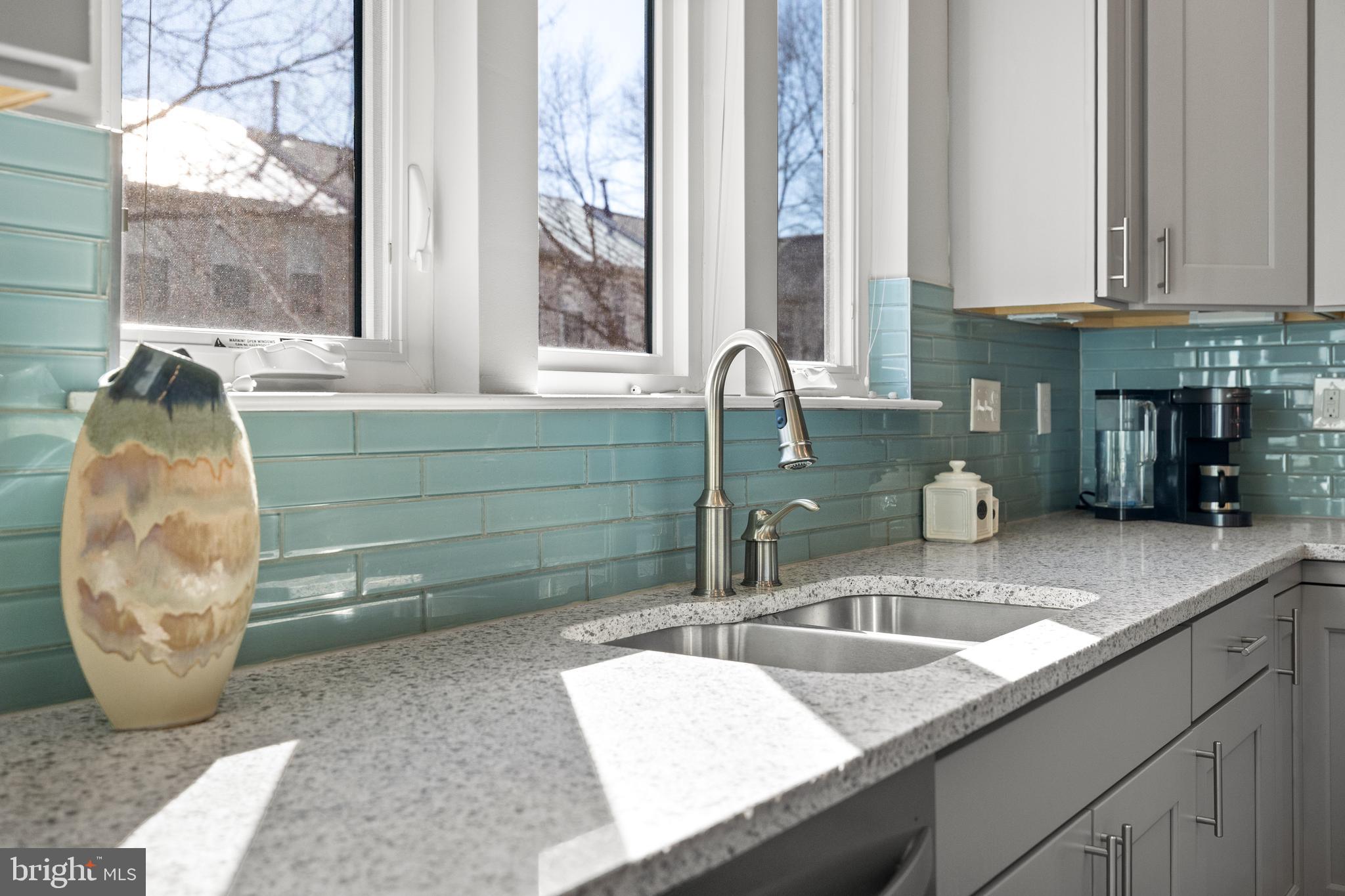 CAMBRIA SQUARE - Residential