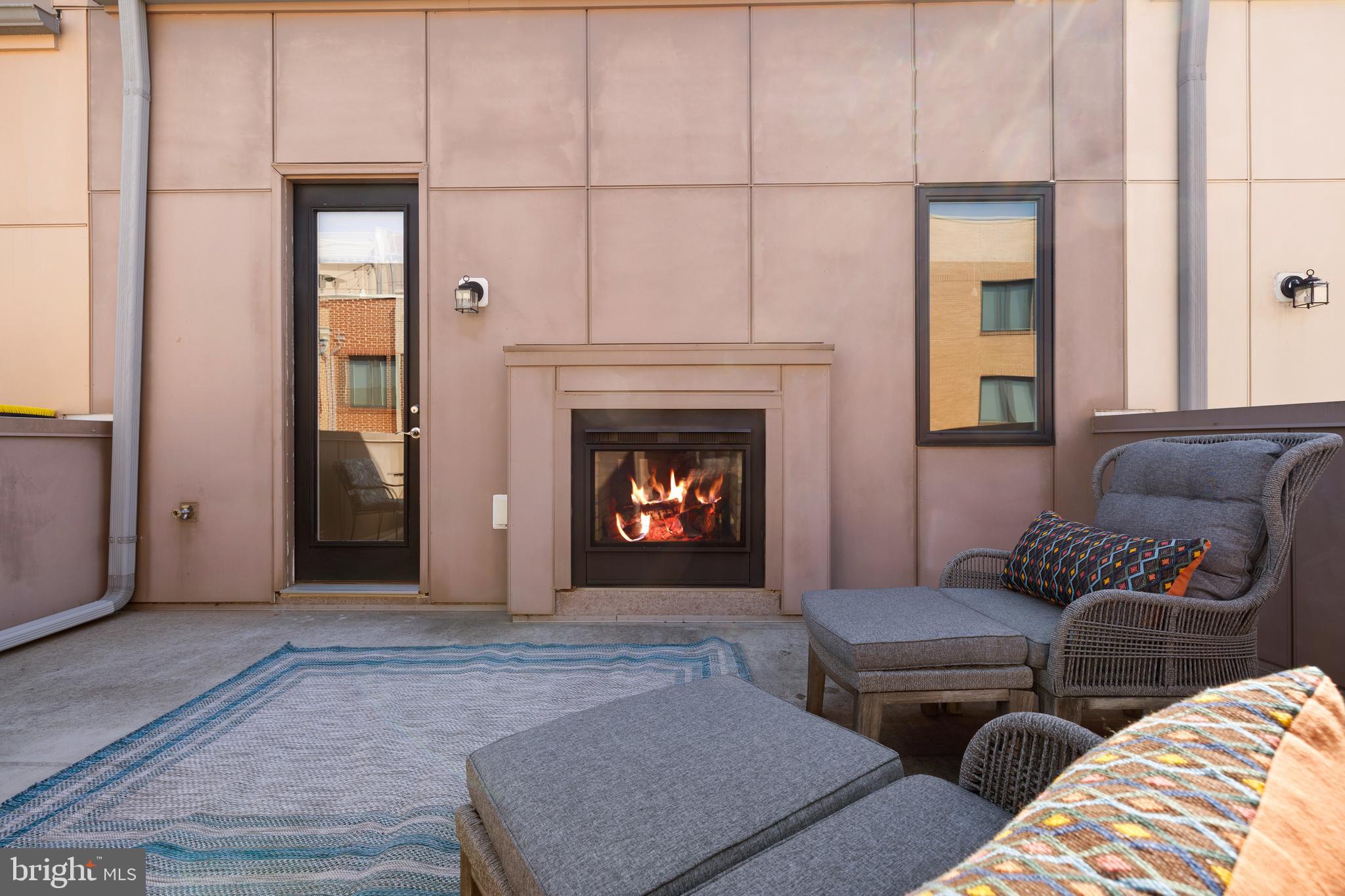 CAMBRIA SQUARE - Residential