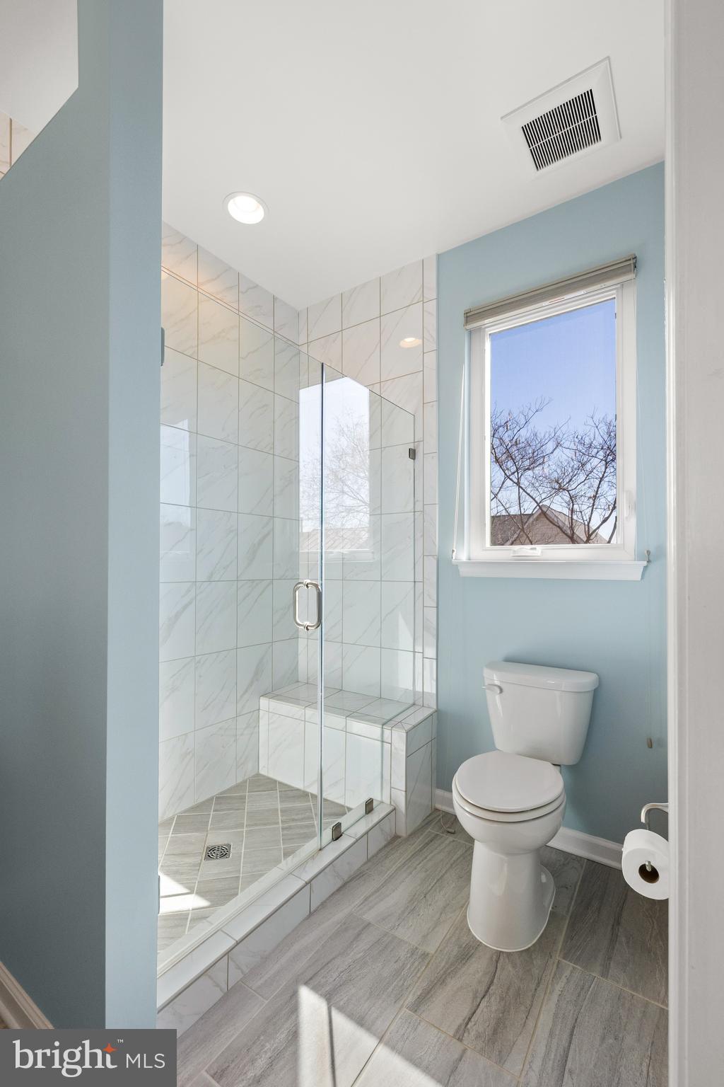 CAMBRIA SQUARE - Residential