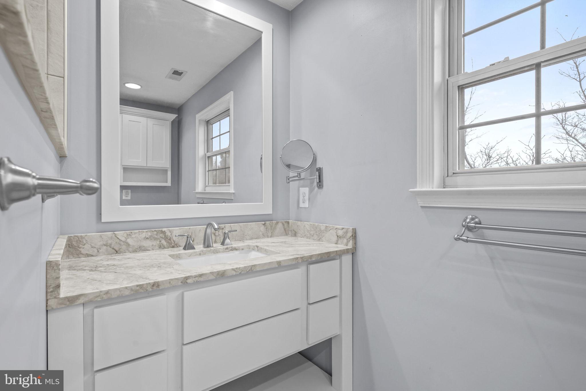 MEADOW LAKE - Residential