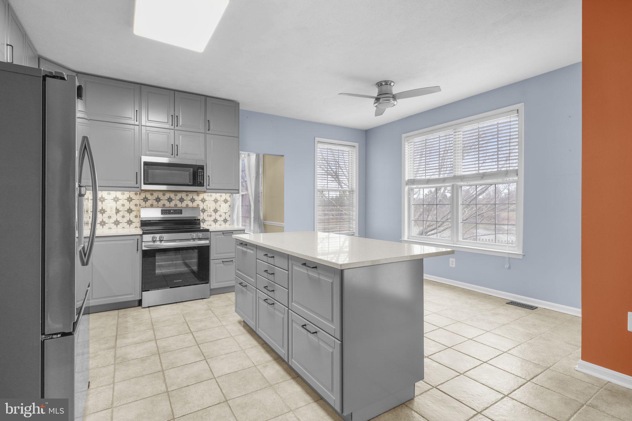 22190 GOLDENROD DRIVE