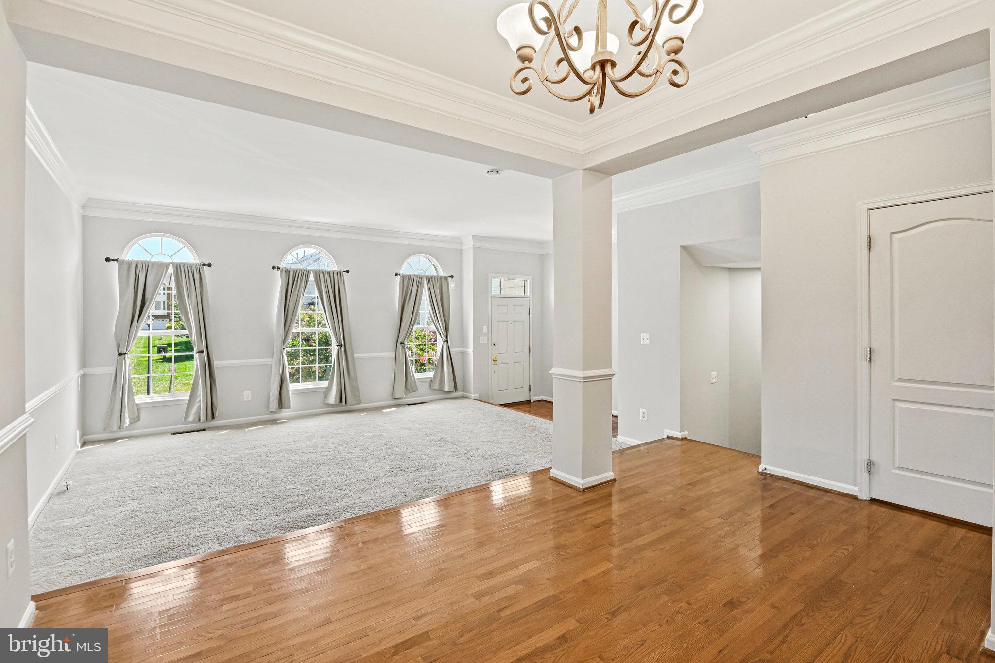 LOUDOUN VALLEY ESTATES - Residential Lease