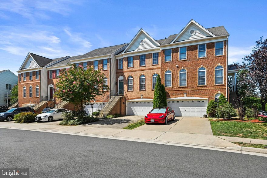 Luxury Townhome with 3 bedrooms and 2.5 baths. Family room with gas fireplace off of kitchen with breakfast nook and hardwood floors on main level. Large deck with great view of open green space and water feature. Bright and spacious primary suite features huge walk-in closet. Primary bath complete with double sinks, separate soaking tub and shower. Finished basement with rec room. 2 car garage. Community walking trail and nearby Ashburn amenities include parks, shopping and more! NO smoking. Pets considered on a case-by-case basis. Apply online.
Qualifications: 2 years of full-time employment history, 2 years of rental history (or home ownership), good credit, and a household income of at least $123,800.00 (that would be the sum of the 2 lowest incomes).