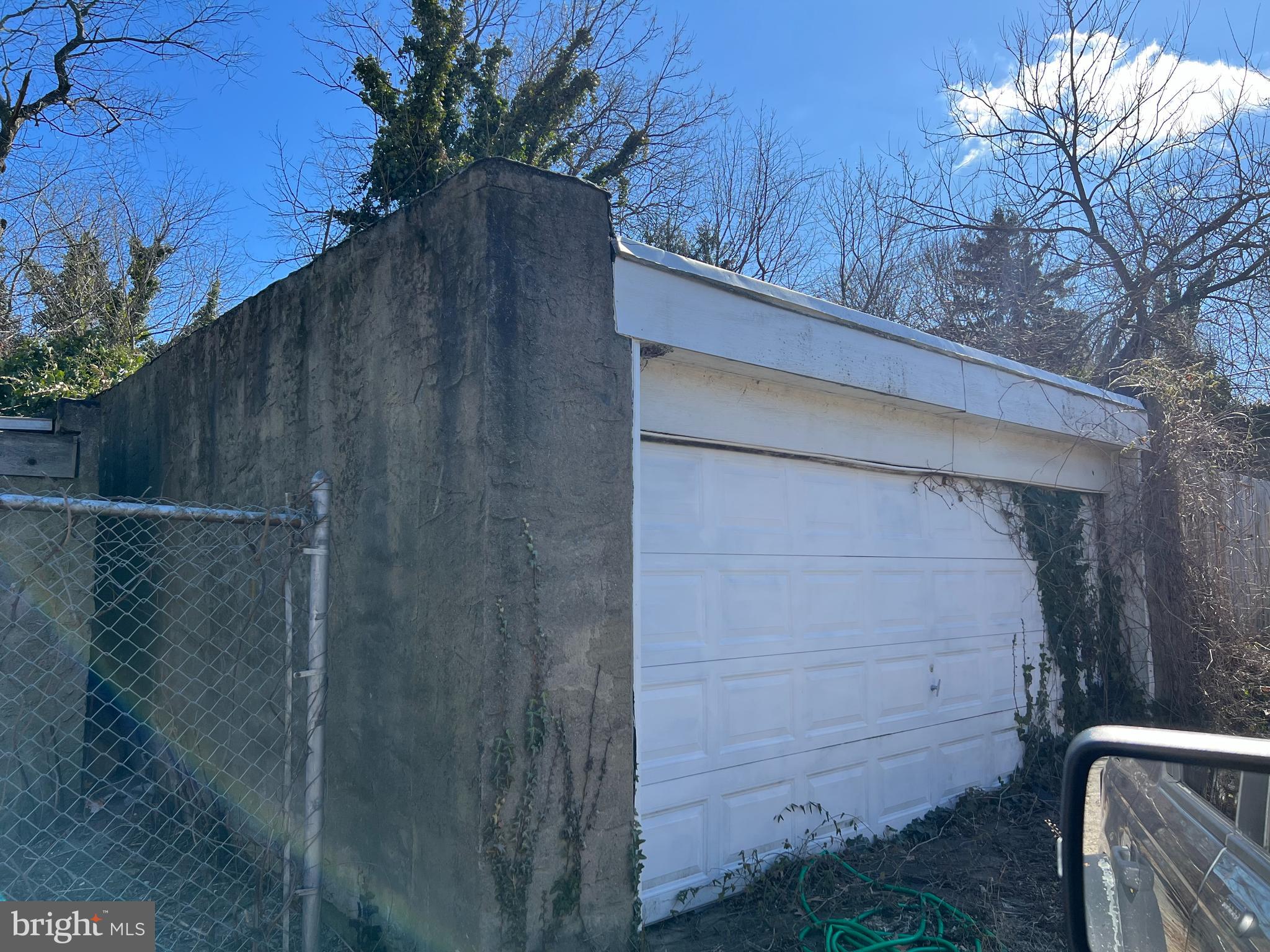 GERMANTOWN (EAST) - Residential