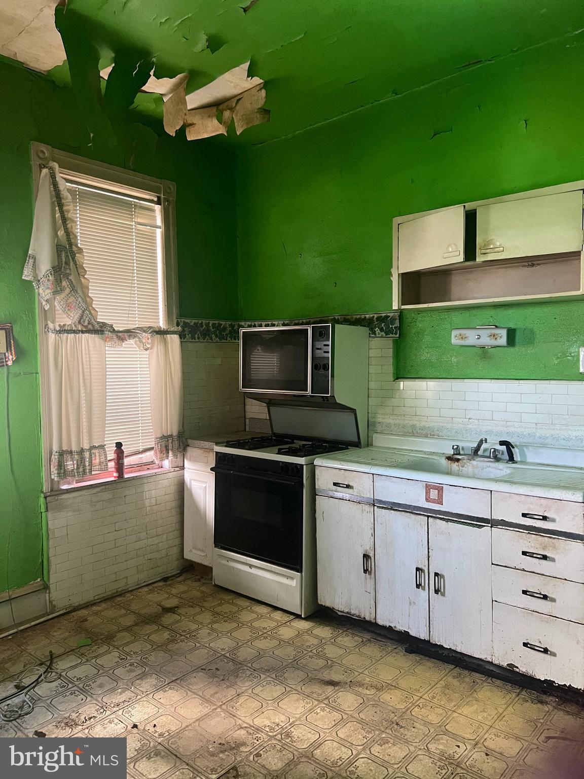 GERMANTOWN (EAST) - Residential