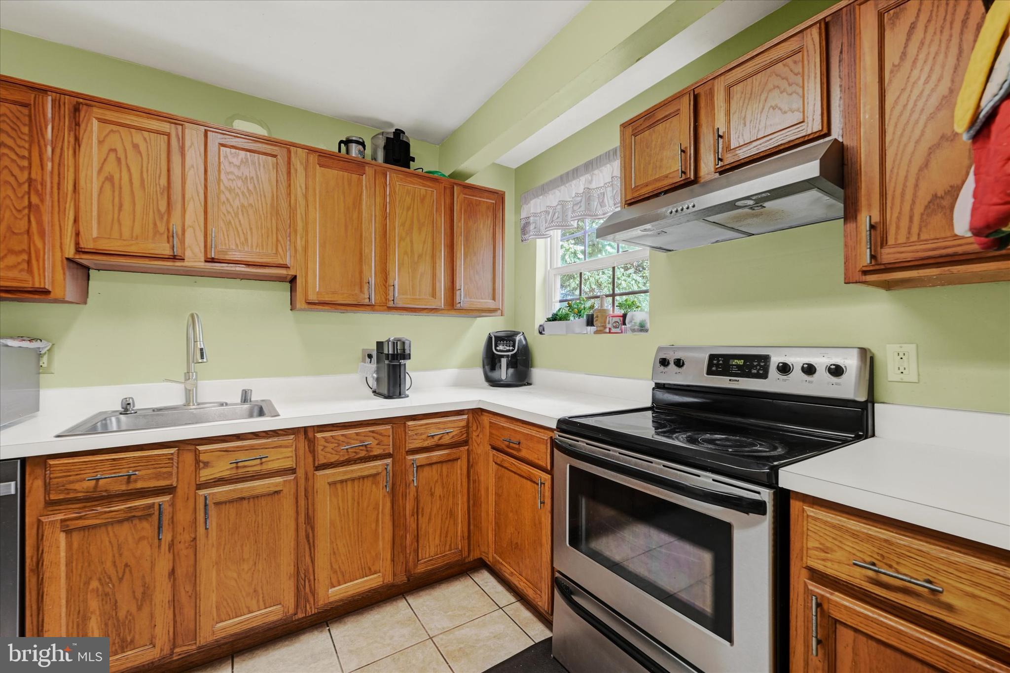 BALTIMORE HIGHLANDS - Residential
