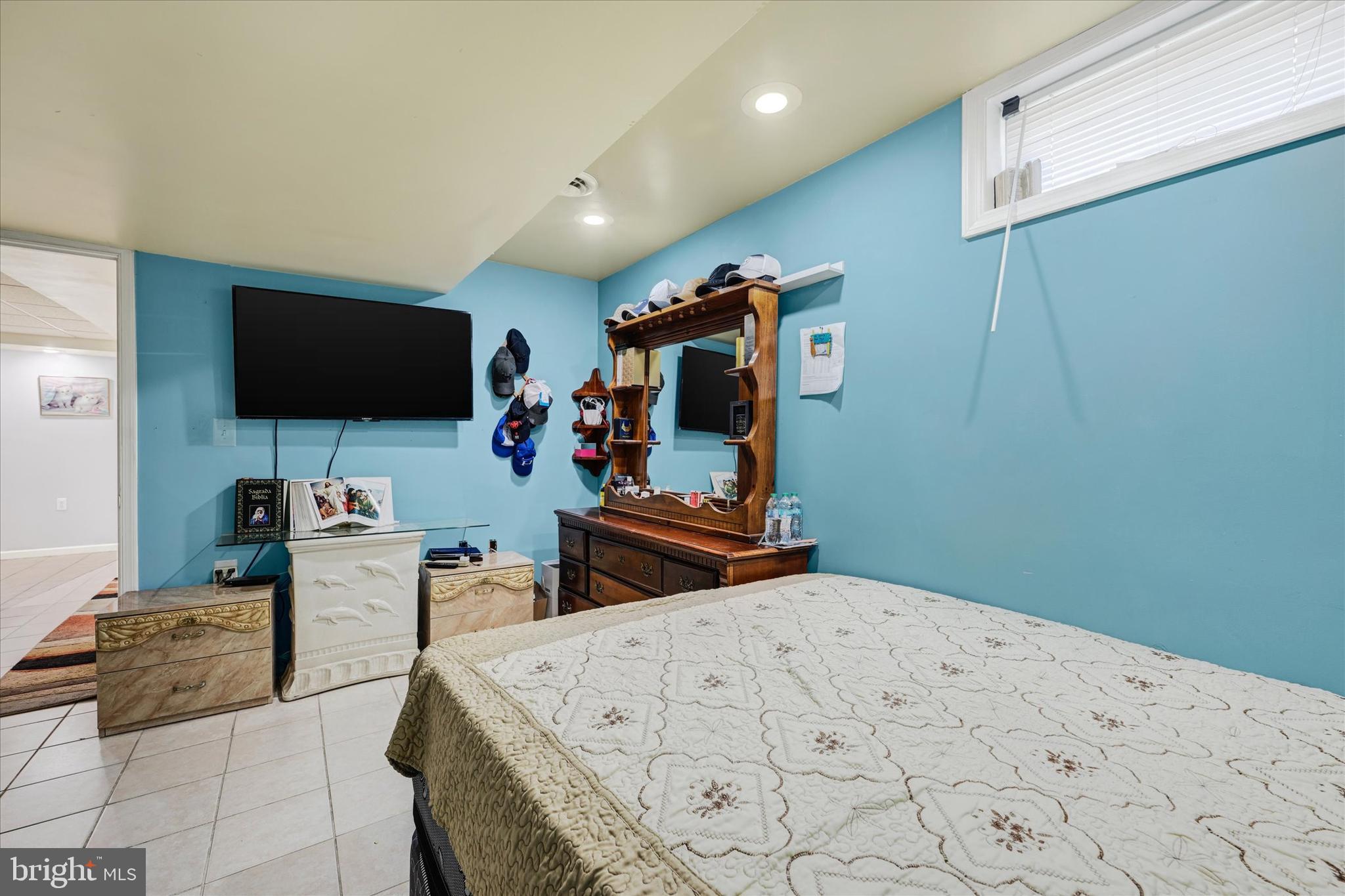 BALTIMORE HIGHLANDS - Residential