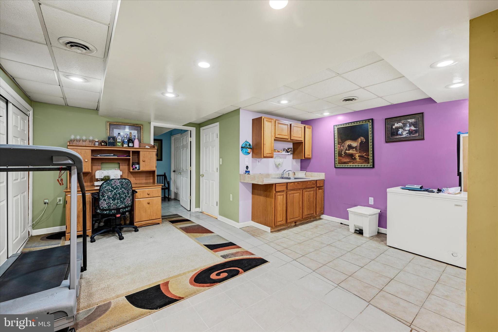 BALTIMORE HIGHLANDS - Residential