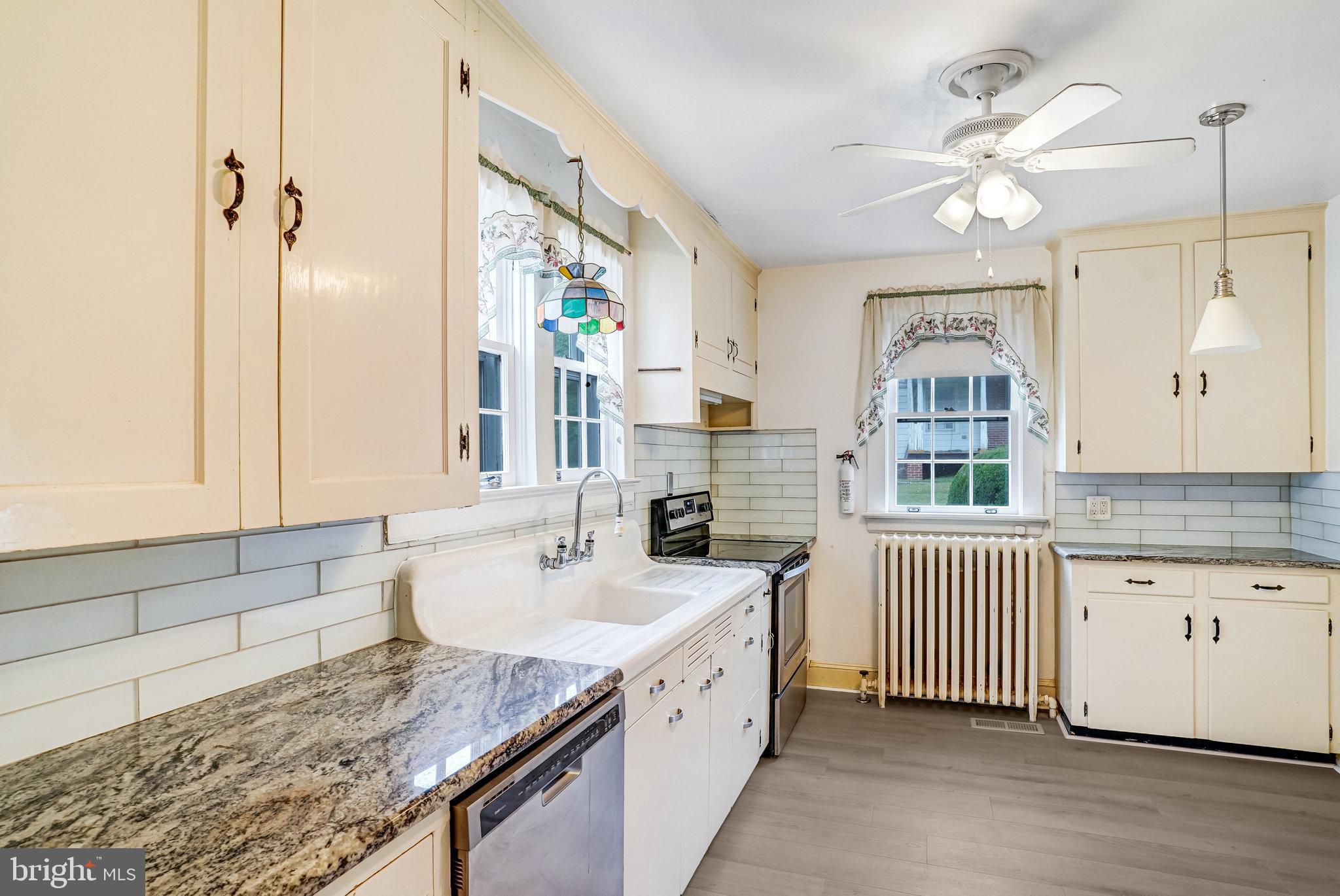 NORTHWEST - Residential