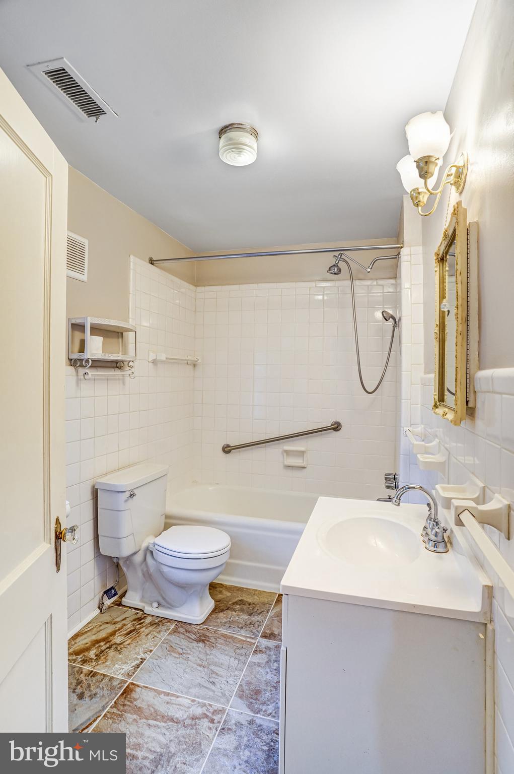 NORTHWEST - Residential