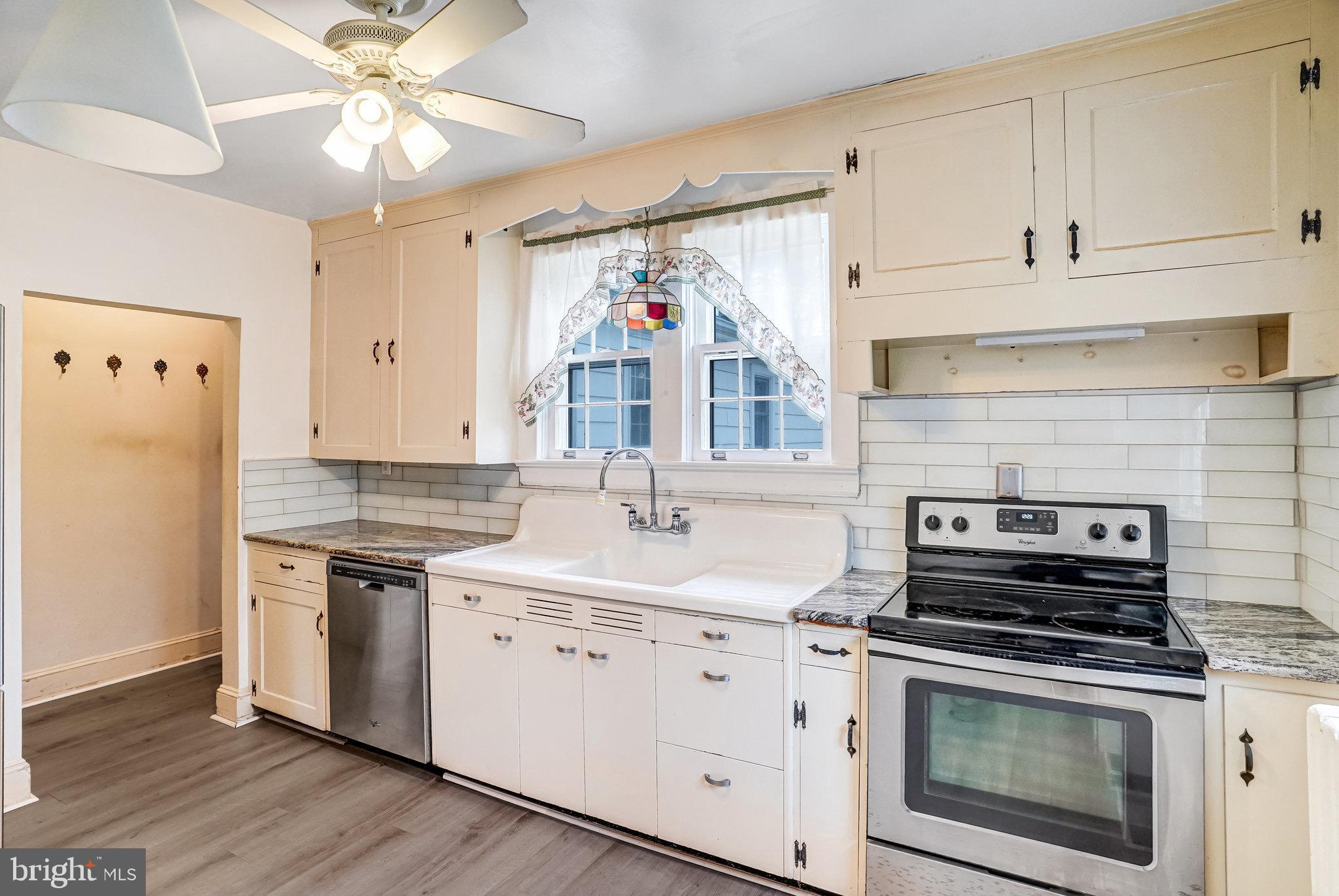 NORTHWEST - Residential