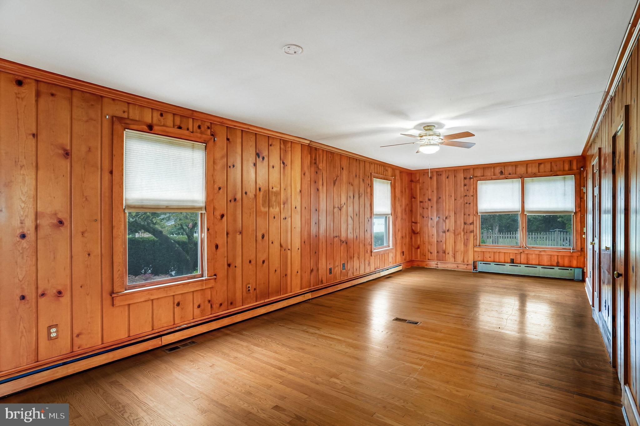 NORTHWEST - Residential