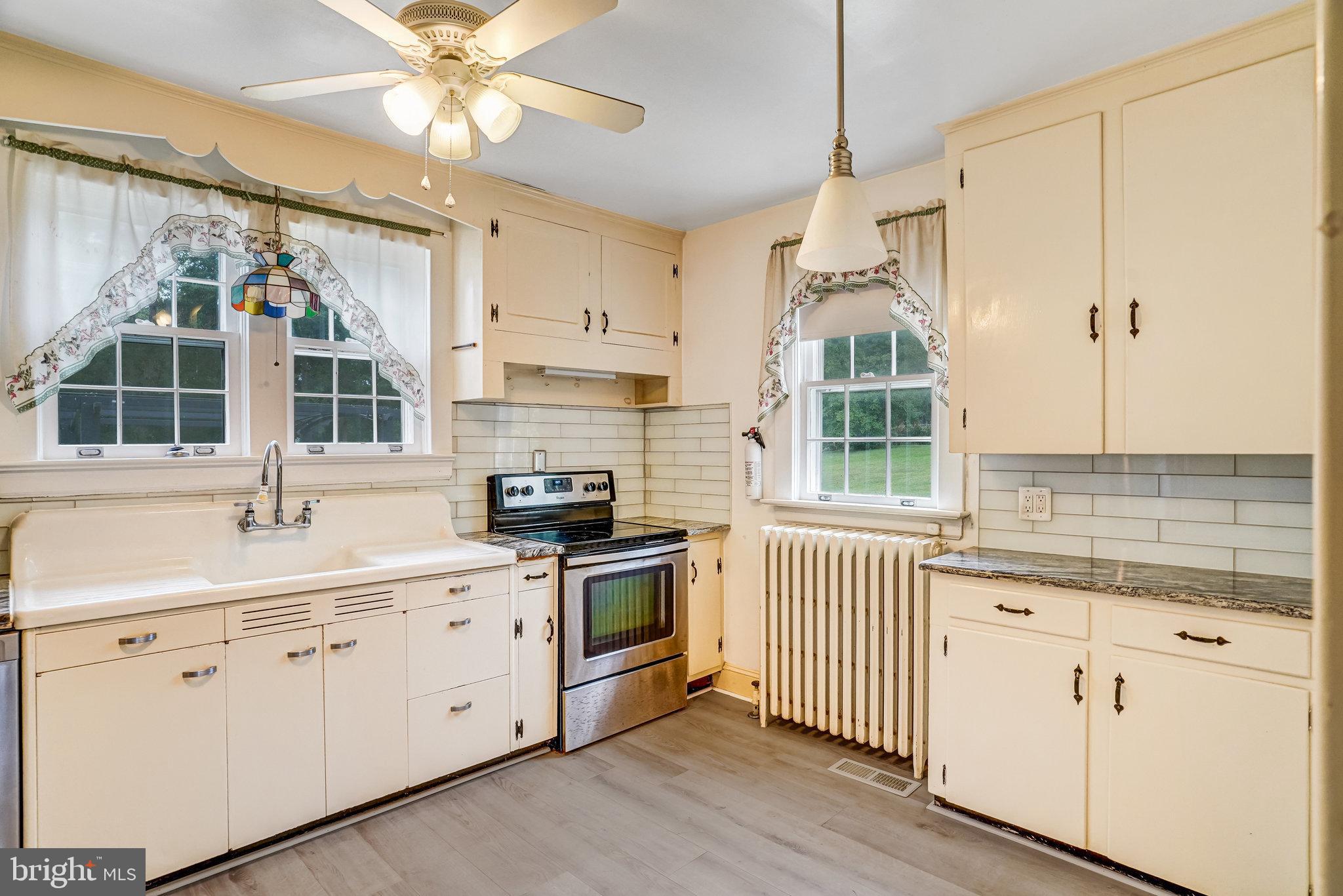 NORTHWEST - Residential