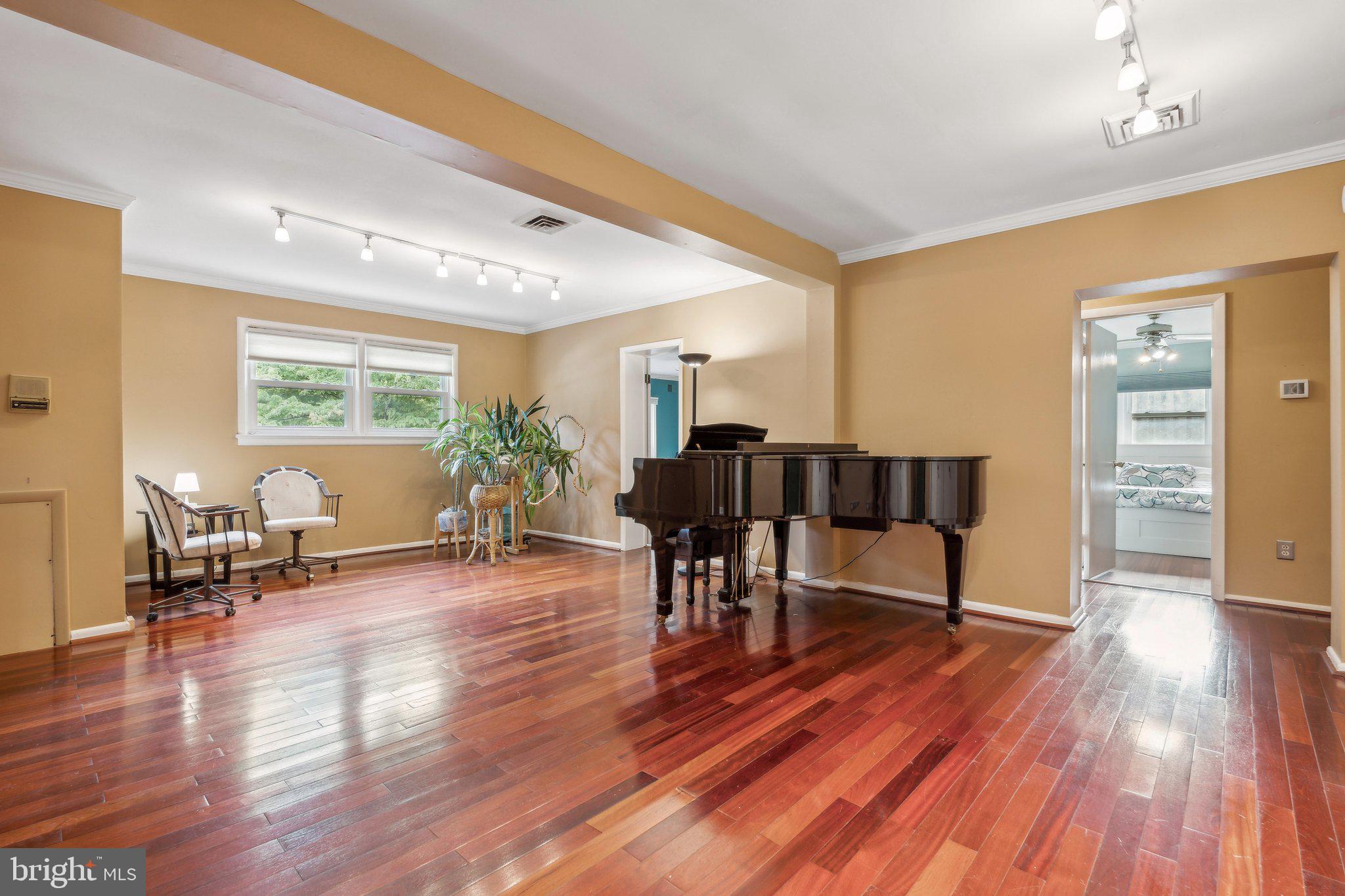 FOREST GROVE - Residential