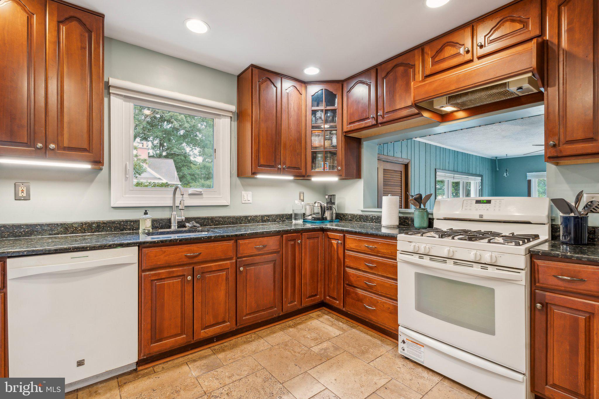 FOREST GROVE - Residential