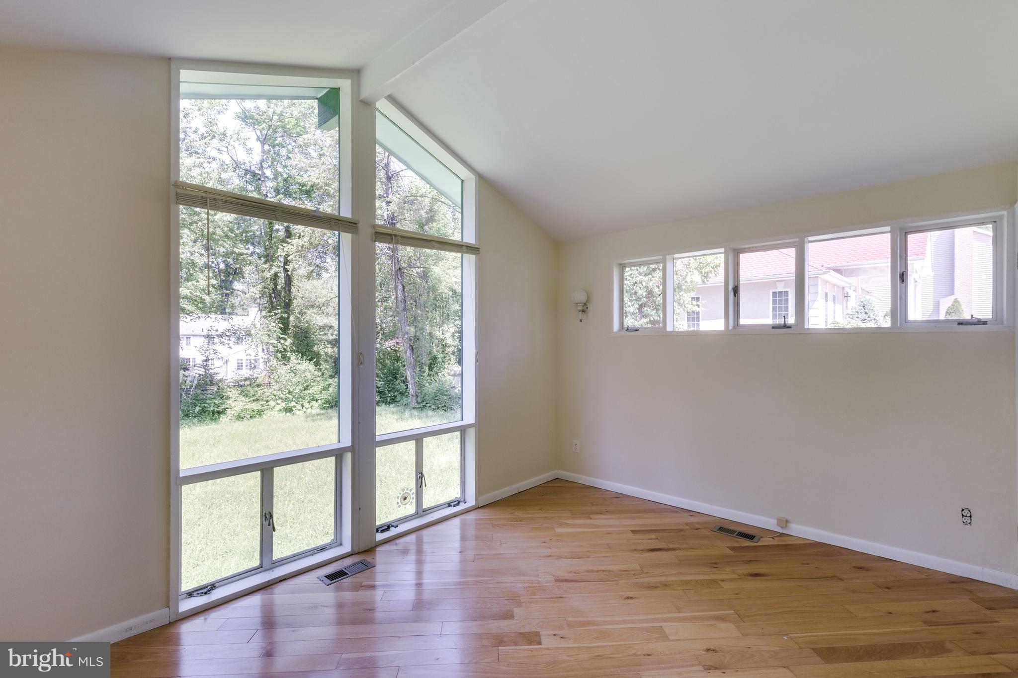 SONOMA - Residential Lease