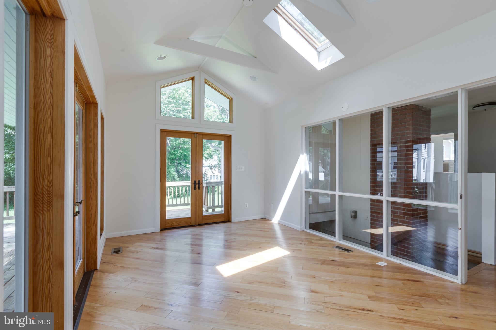 SONOMA - Residential Lease