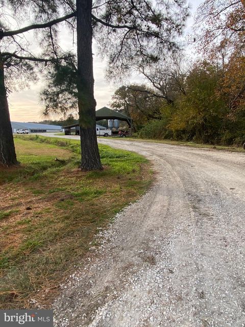 27160 CASH CORNER CRISFIELD MD 21817