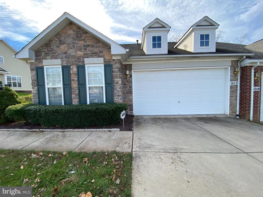 Discover the convenience of main level living at The Villas at Snowden. This patio home offers two bedrooms and two full bathrooms on the main level, featuring hardwood floors for a classic touch. The open floor plan connects a spacious great room to an eat-in kitchen with granite counters and stainless steel appliances. Additional spaces include formal living and dining rooms.

The primary bedroom includes a jacuzzi tub and separate shower for added comfort. Upstairs, a loft or den overlooks the formal living room and entry, accompanied by a half bath. Parking is hassle-free with a two-car front-load garage, and front yard lawn care and walkway snow removal are included for convenience.

Conveniently located near I-95, Central Park, Downtown Fredericksburg, Mary Washington Hospital, and more, this residence offers easy access to amenities and attractions.

*Photos/Video taken prior to the most recent tenants occupancy

******************************************************************************************************************

CREDIT: Good Credit Required
PETS: Sorry, No Pets
UTILITIES: Tenant Pays All
APPLICATION FEE: $60 per applicant
SECURITY DEPOSIT:  Minimum One month's rent (Please note that in certain cases, a double deposit may be required)
RESIDENT BENEFIT PACKAGE: $25/month
LEASING FEE:  $125 One time due w