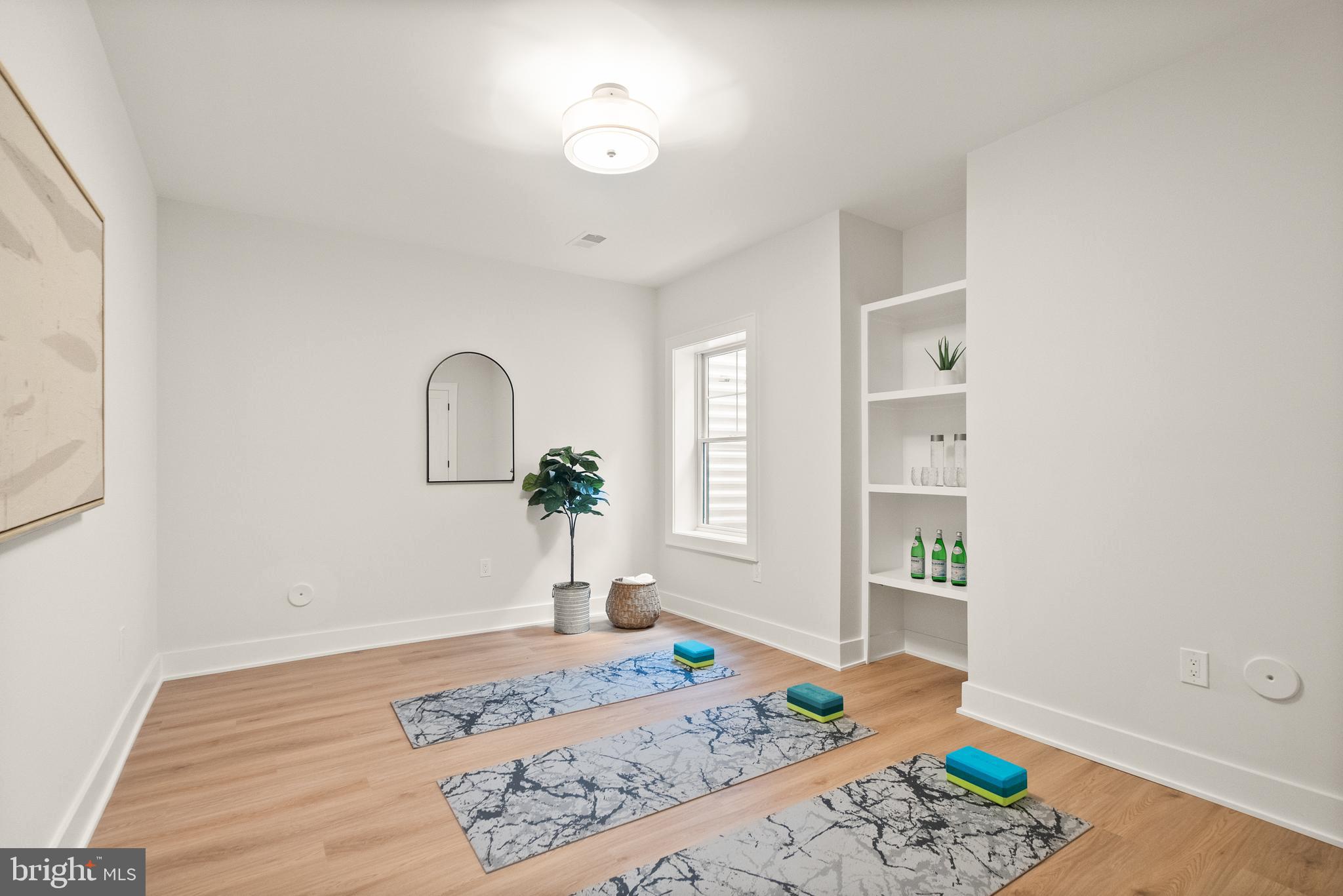 GEORGETOWN VILLAGE - Residential