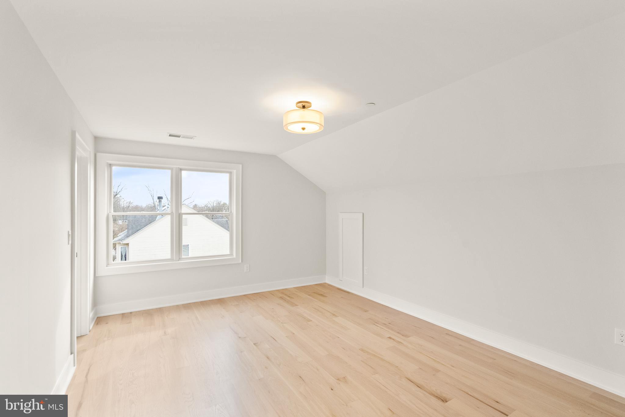 GEORGETOWN VILLAGE - Residential