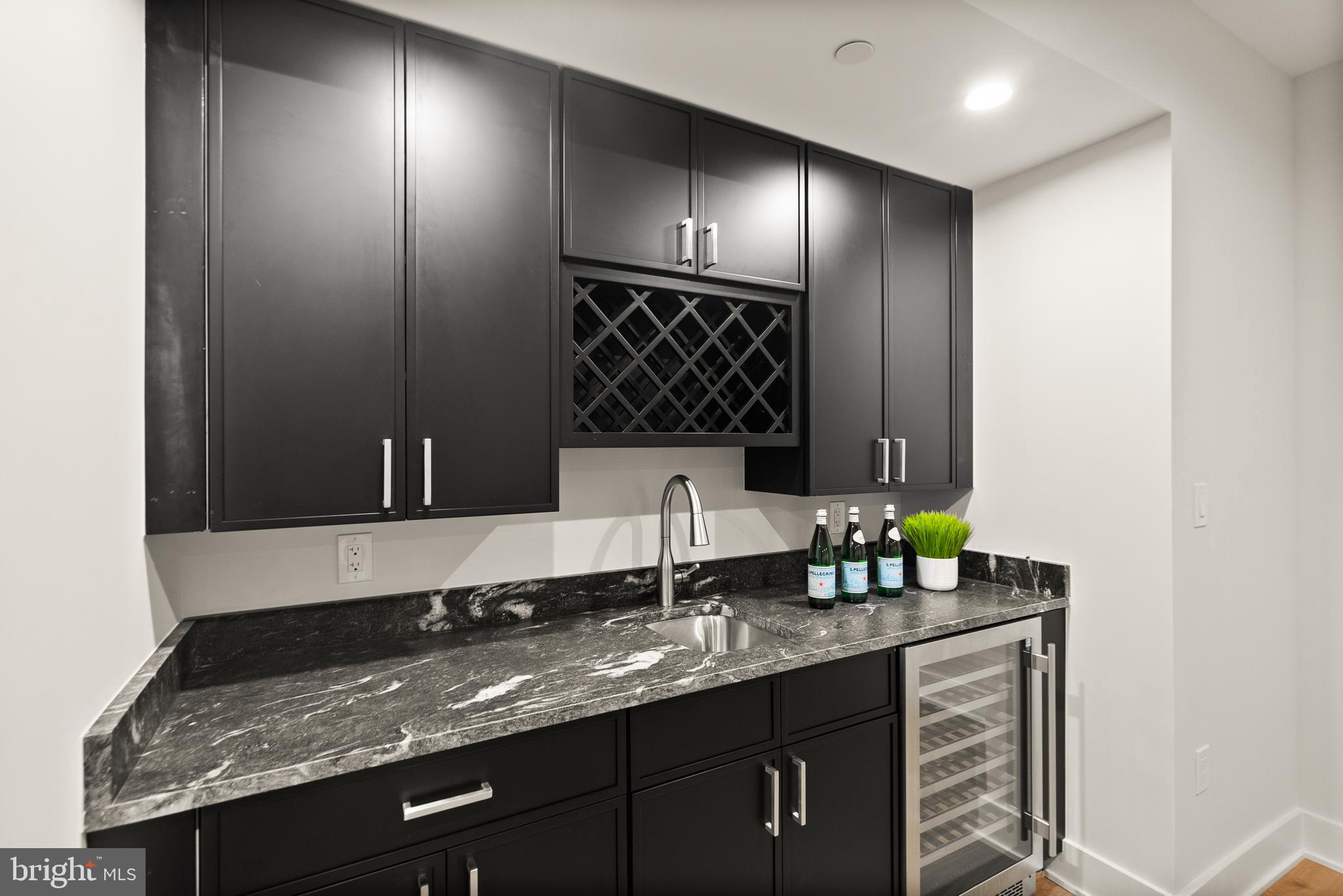 GEORGETOWN VILLAGE - Residential