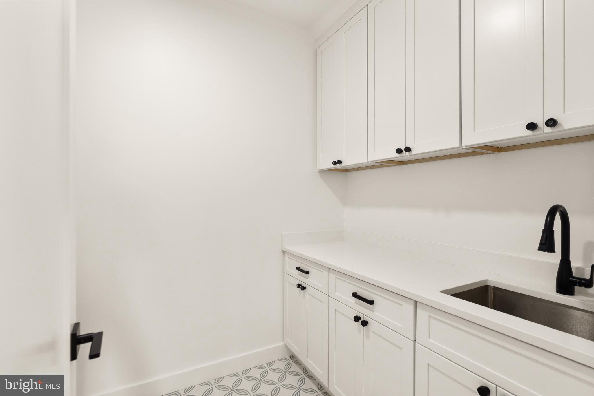 GEORGETOWN VILLAGE - Residential