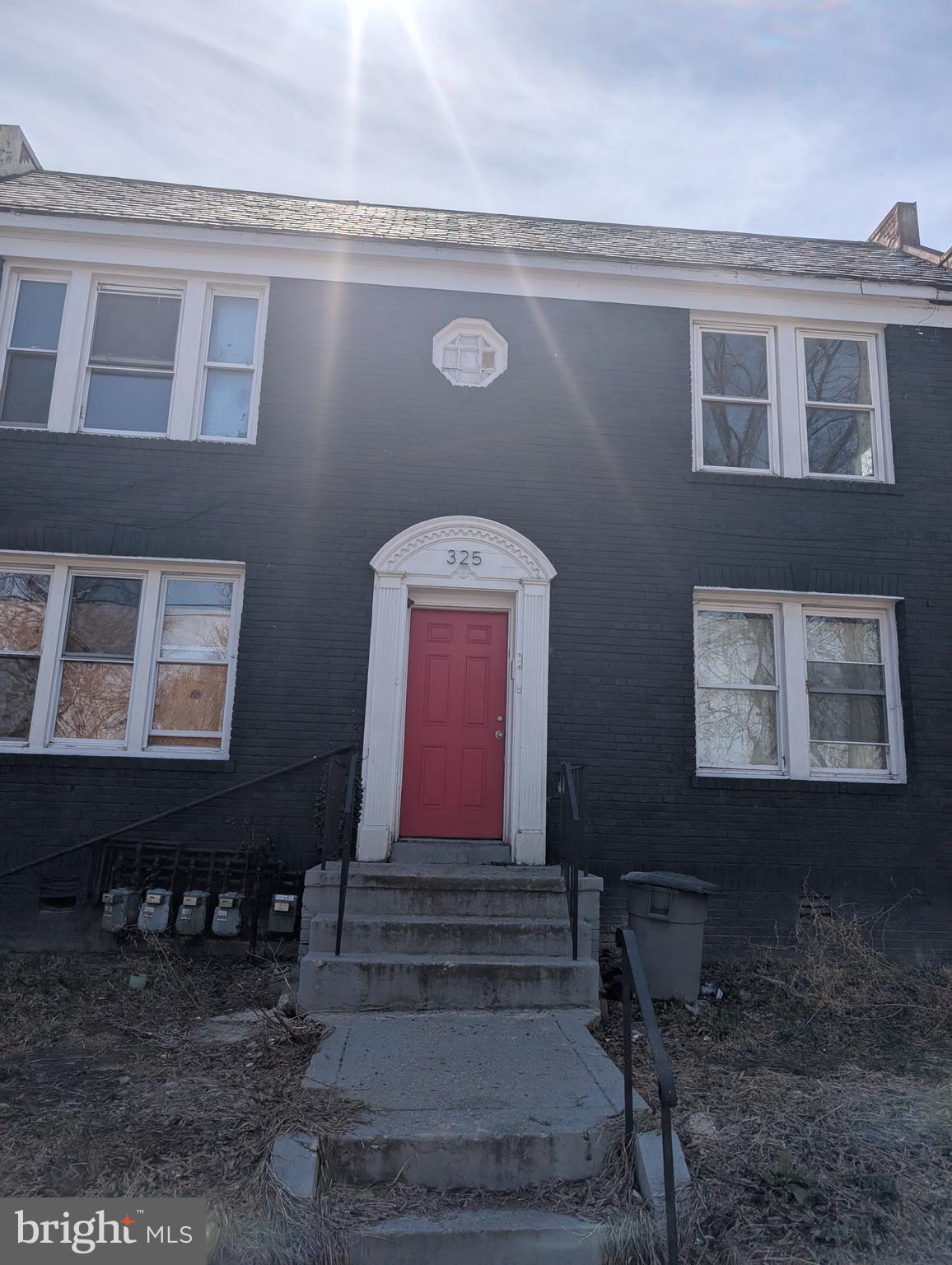 325 PARKLAND PLACE SE