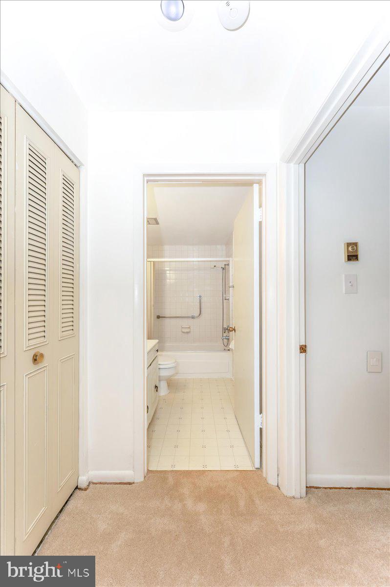 LEISURE WORLD - Residential