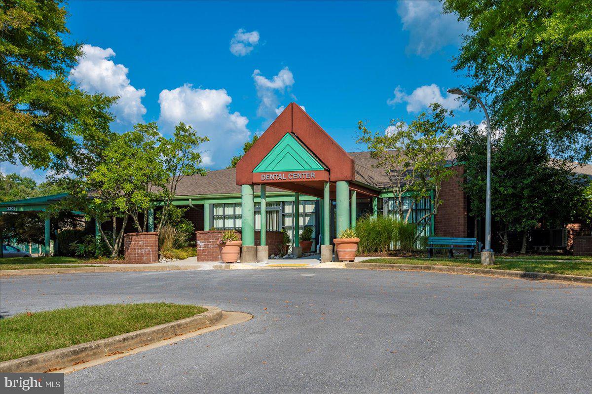 LEISURE WORLD - Residential