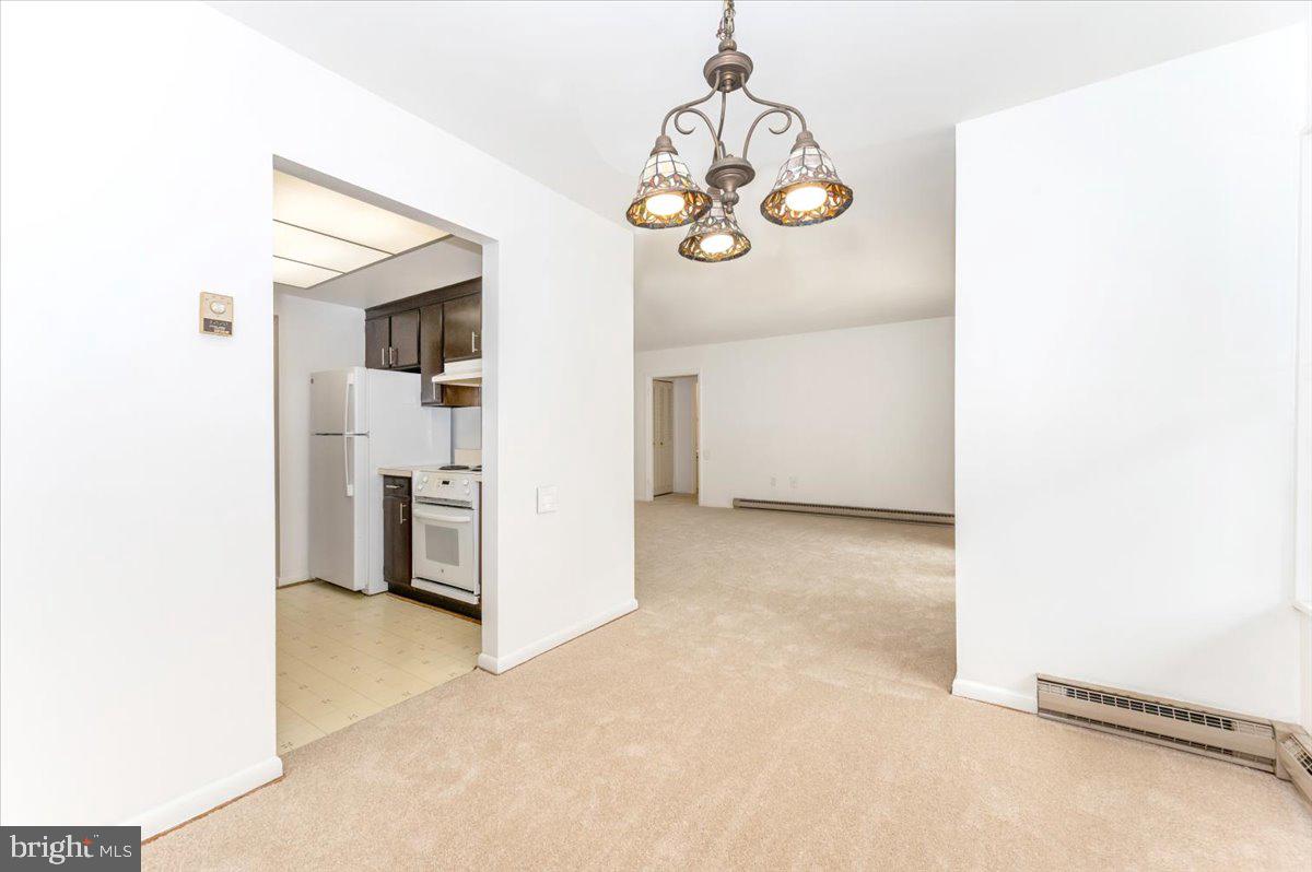 LEISURE WORLD - Residential