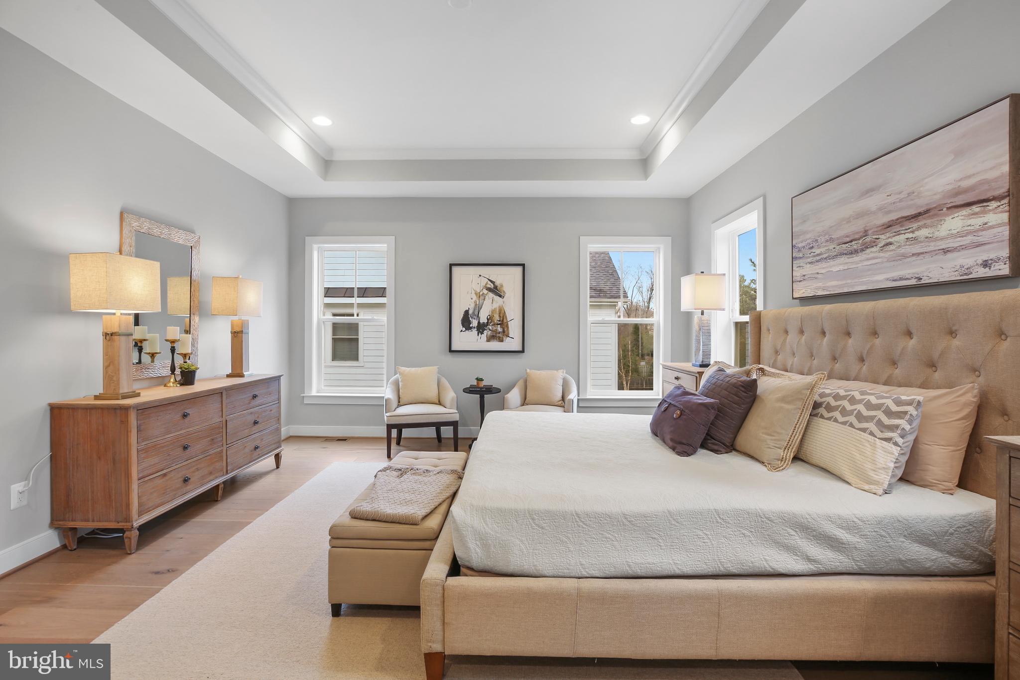 LEE CREST - Residential