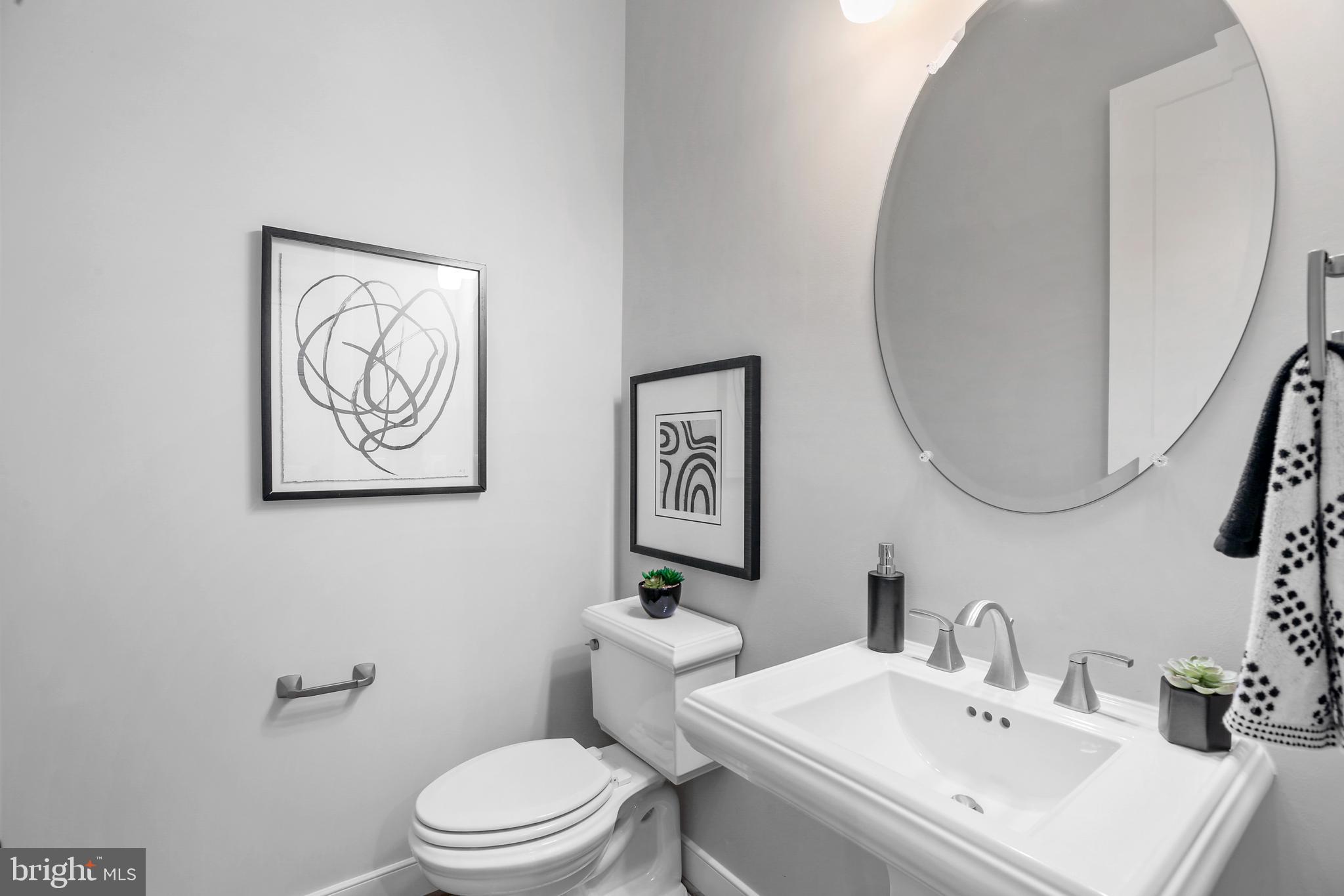 LEE CREST - Residential