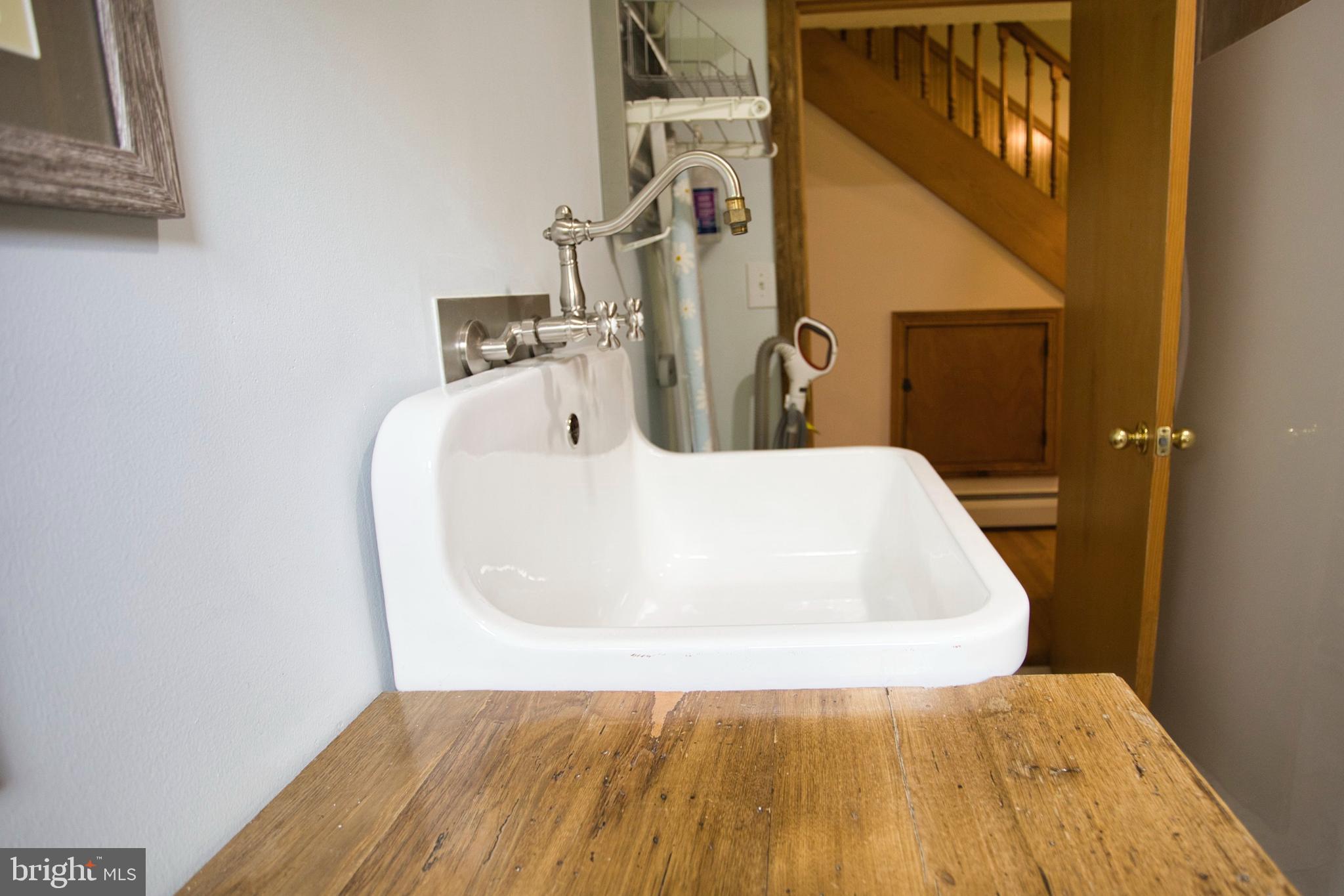 OAKLAND - Residential