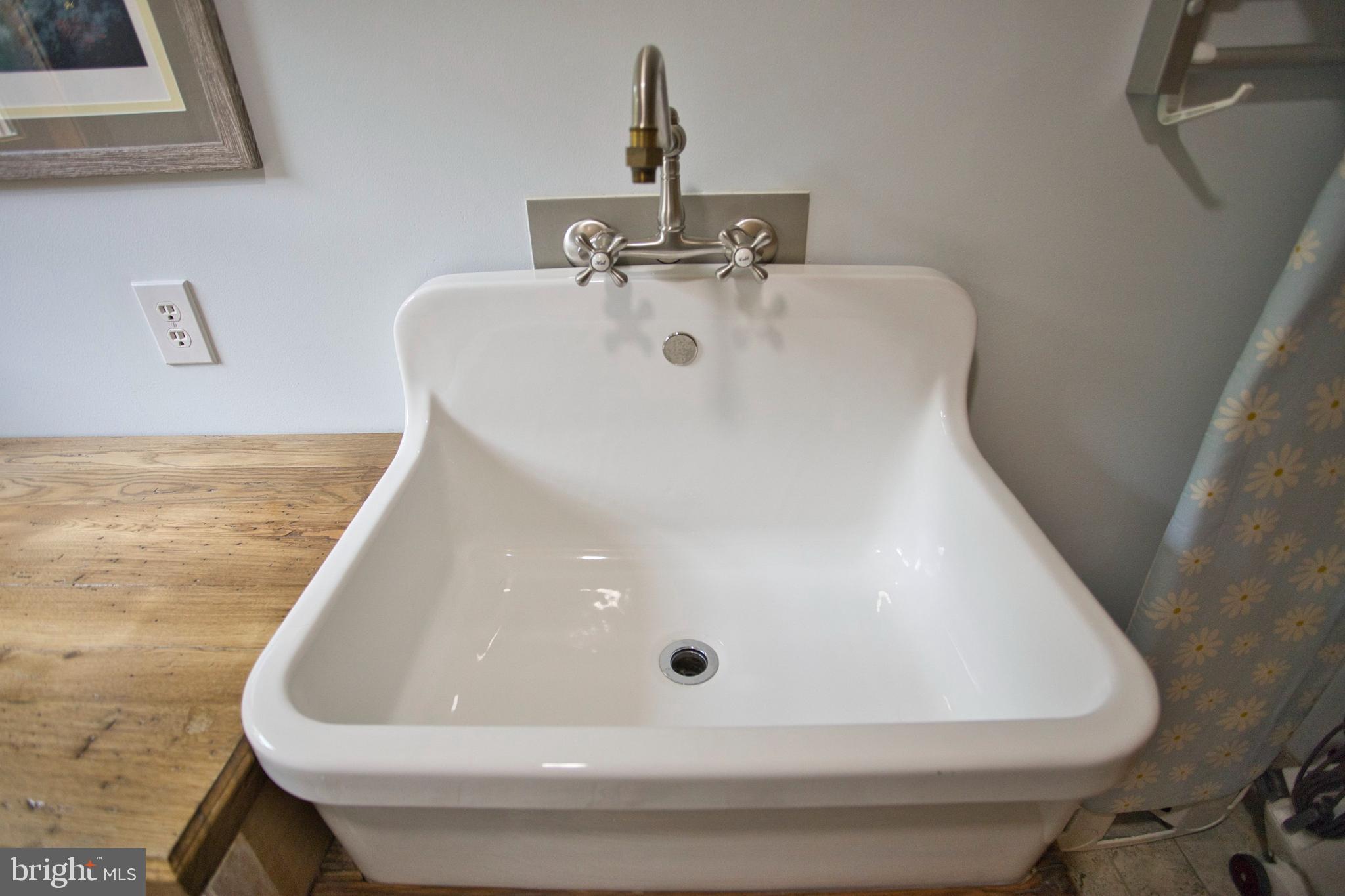 OAKLAND - Residential