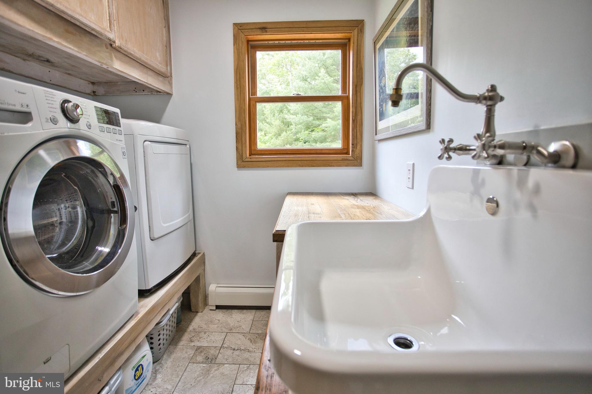 OAKLAND - Residential