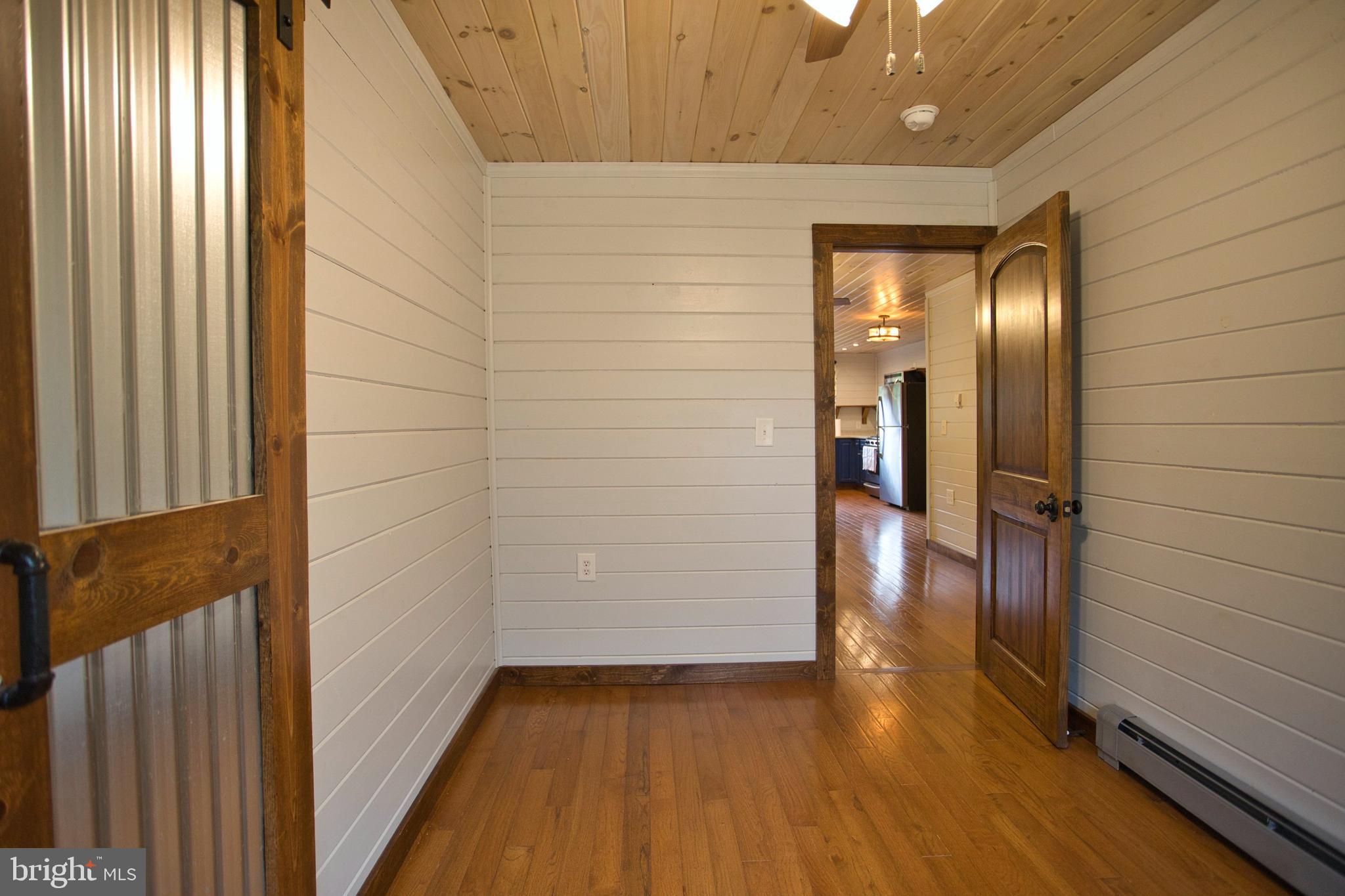 OAKLAND - Residential