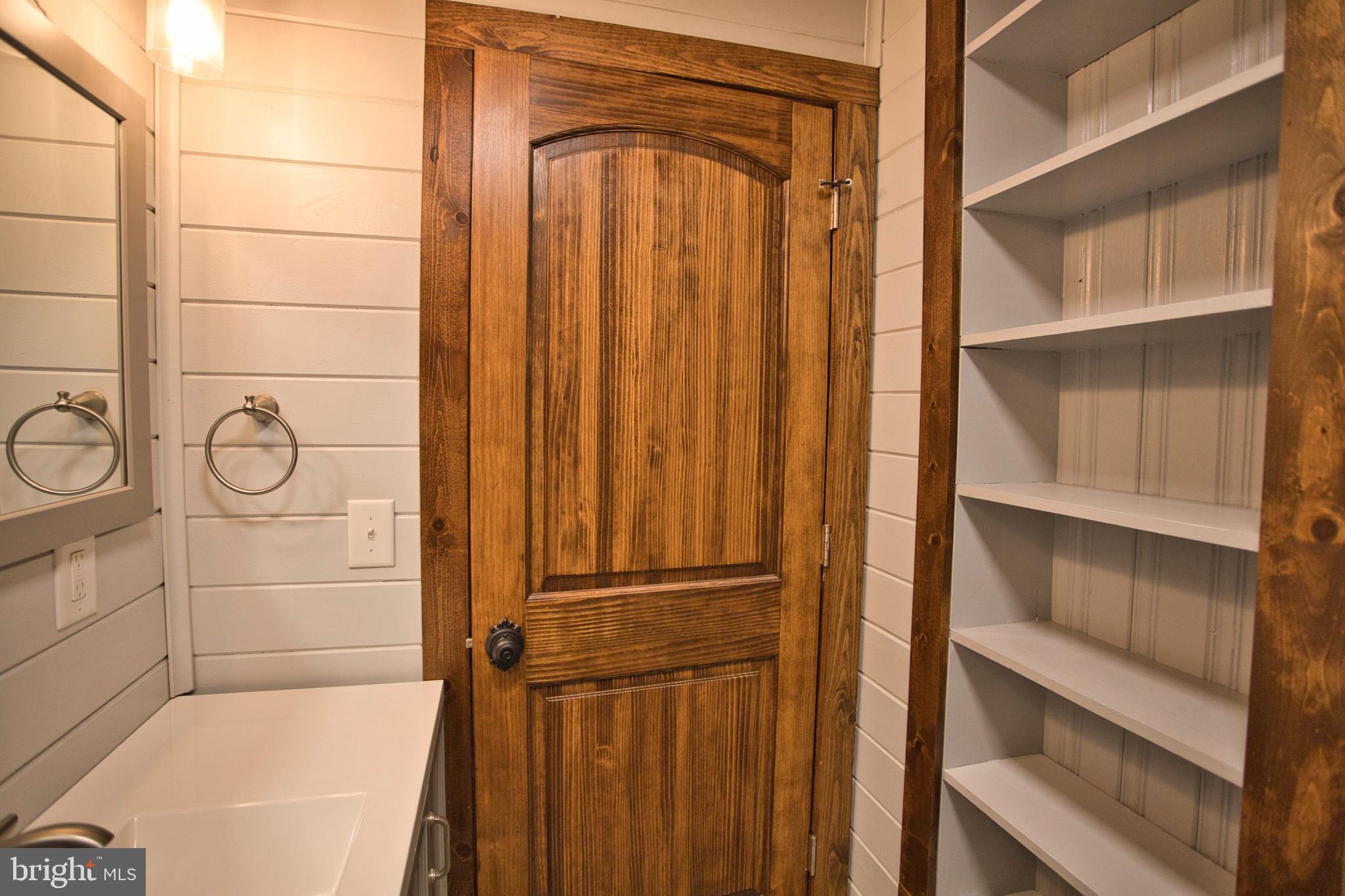 OAKLAND - Residential