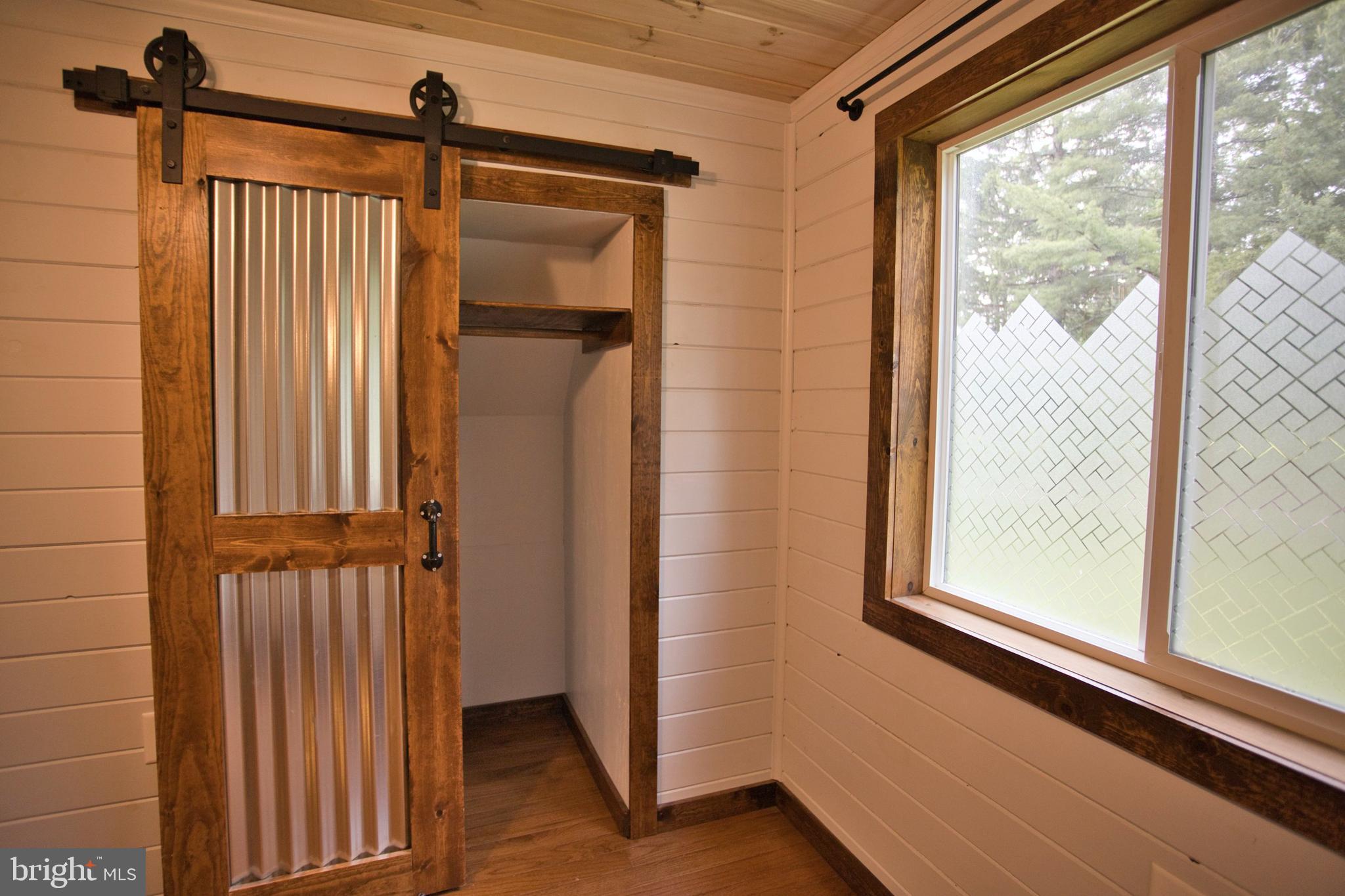 OAKLAND - Residential