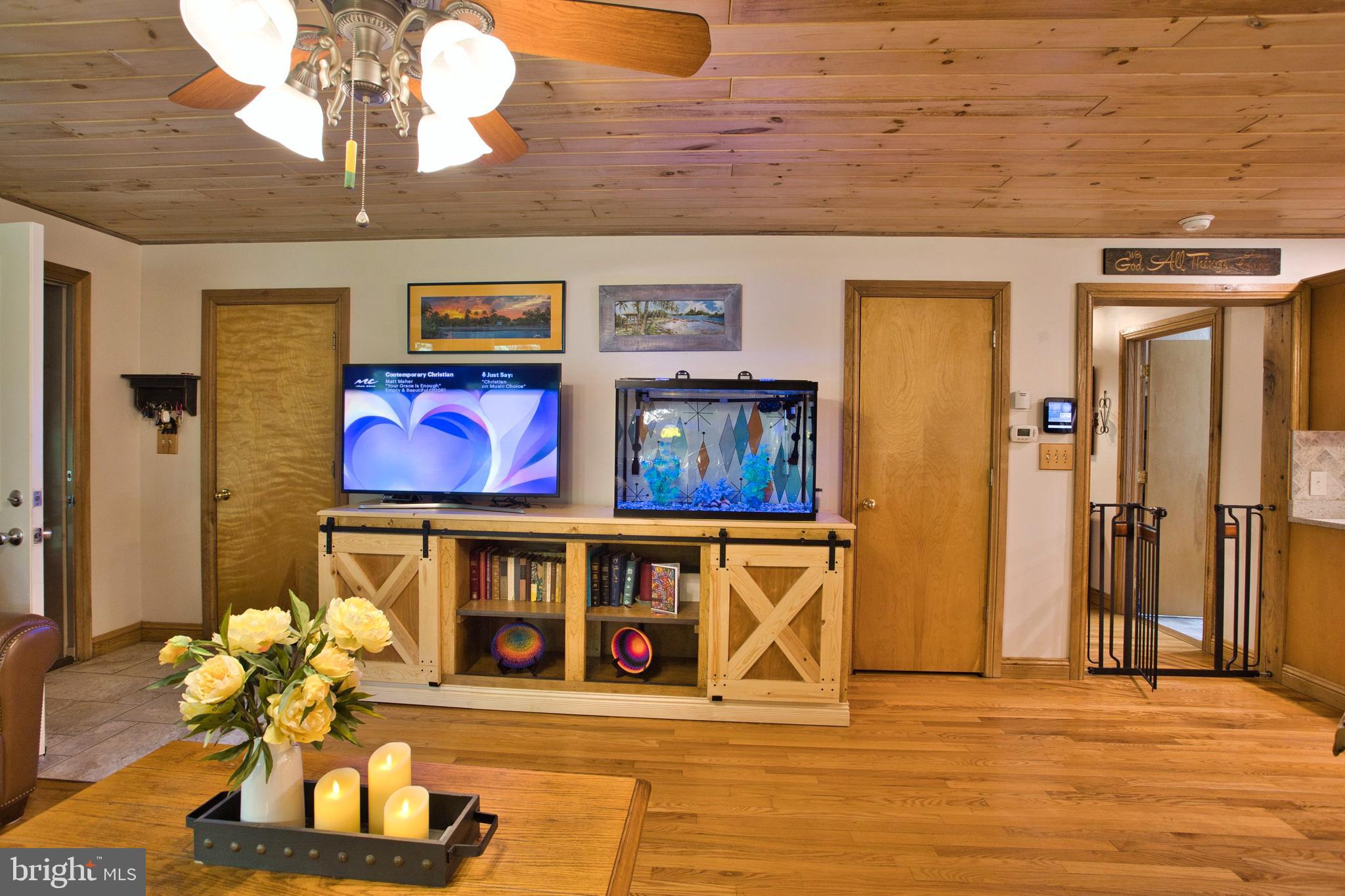 OAKLAND - Residential