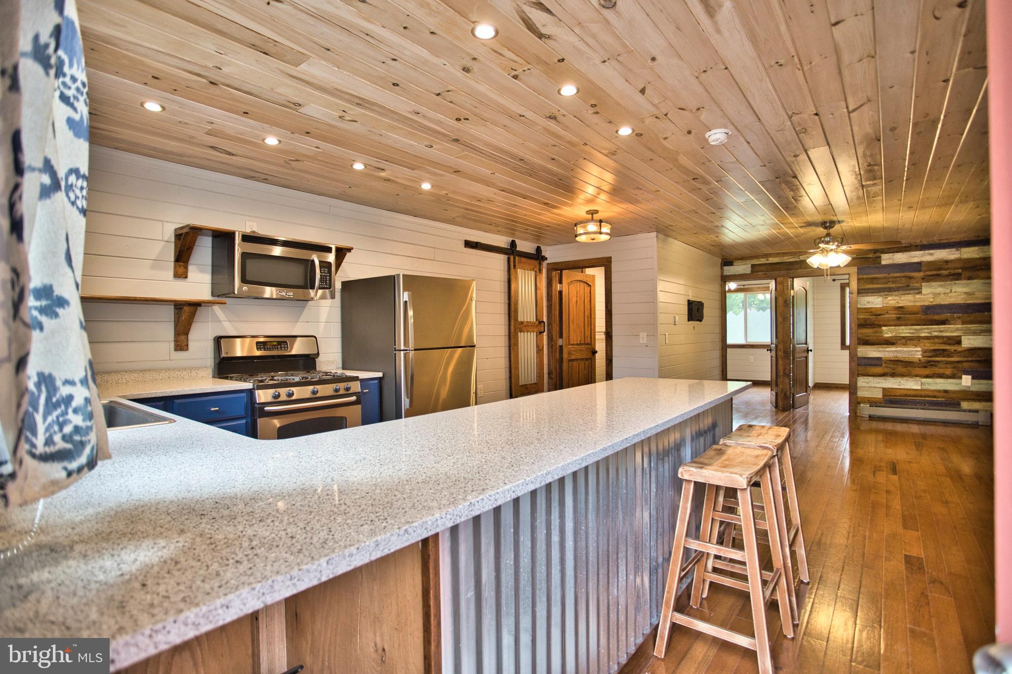 OAKLAND - Residential