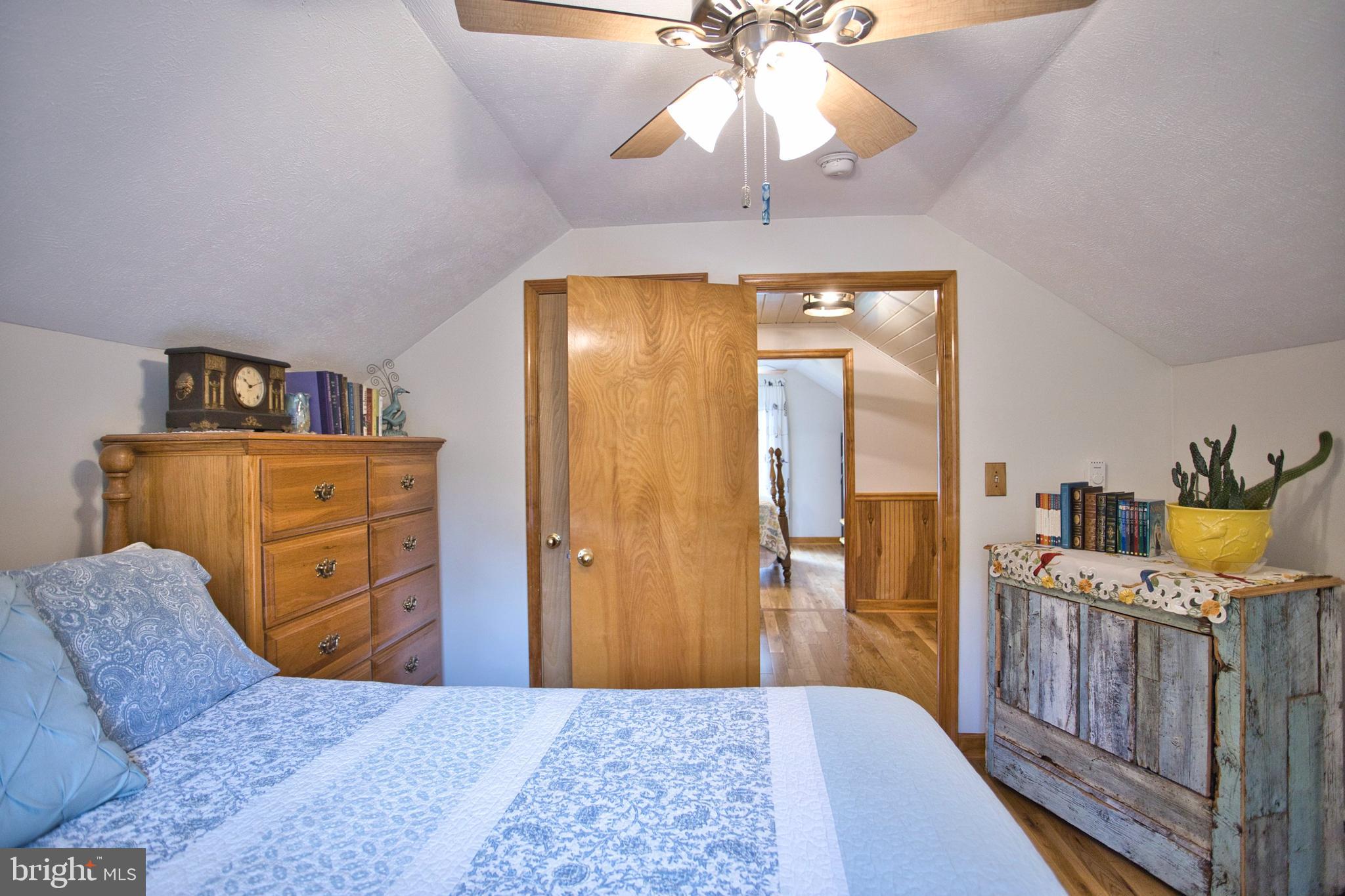 OAKLAND - Residential