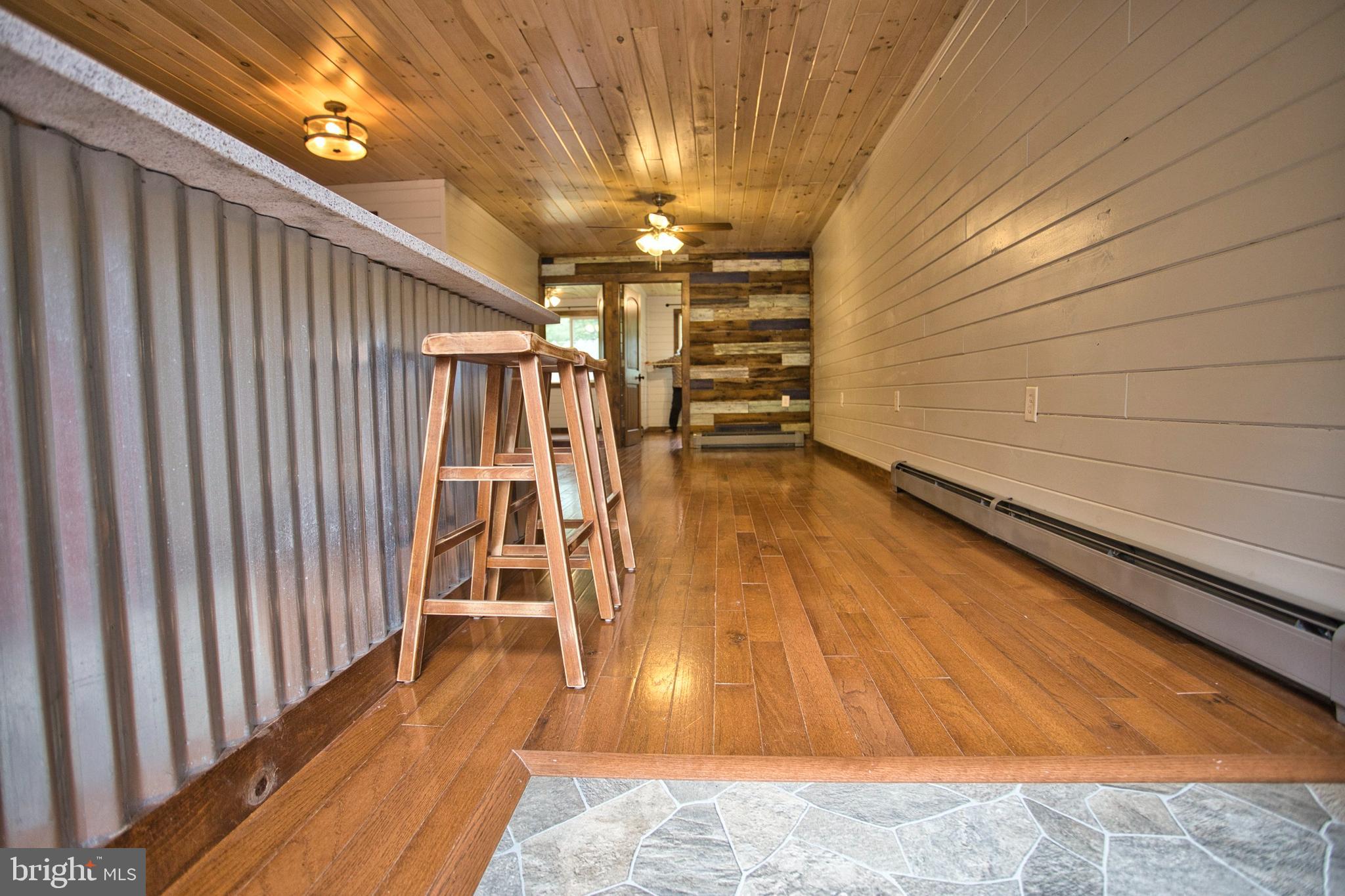 OAKLAND - Residential