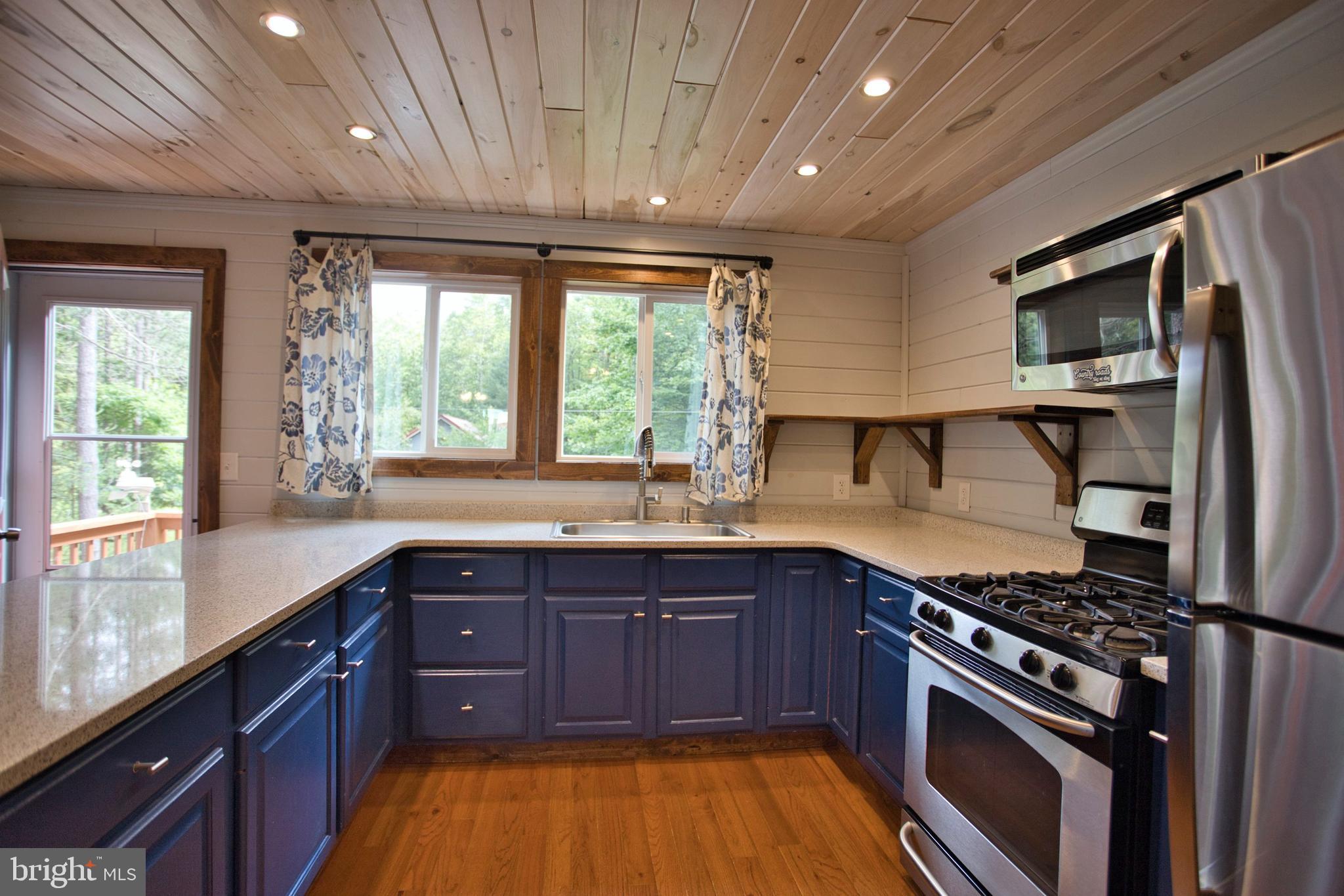 OAKLAND - Residential