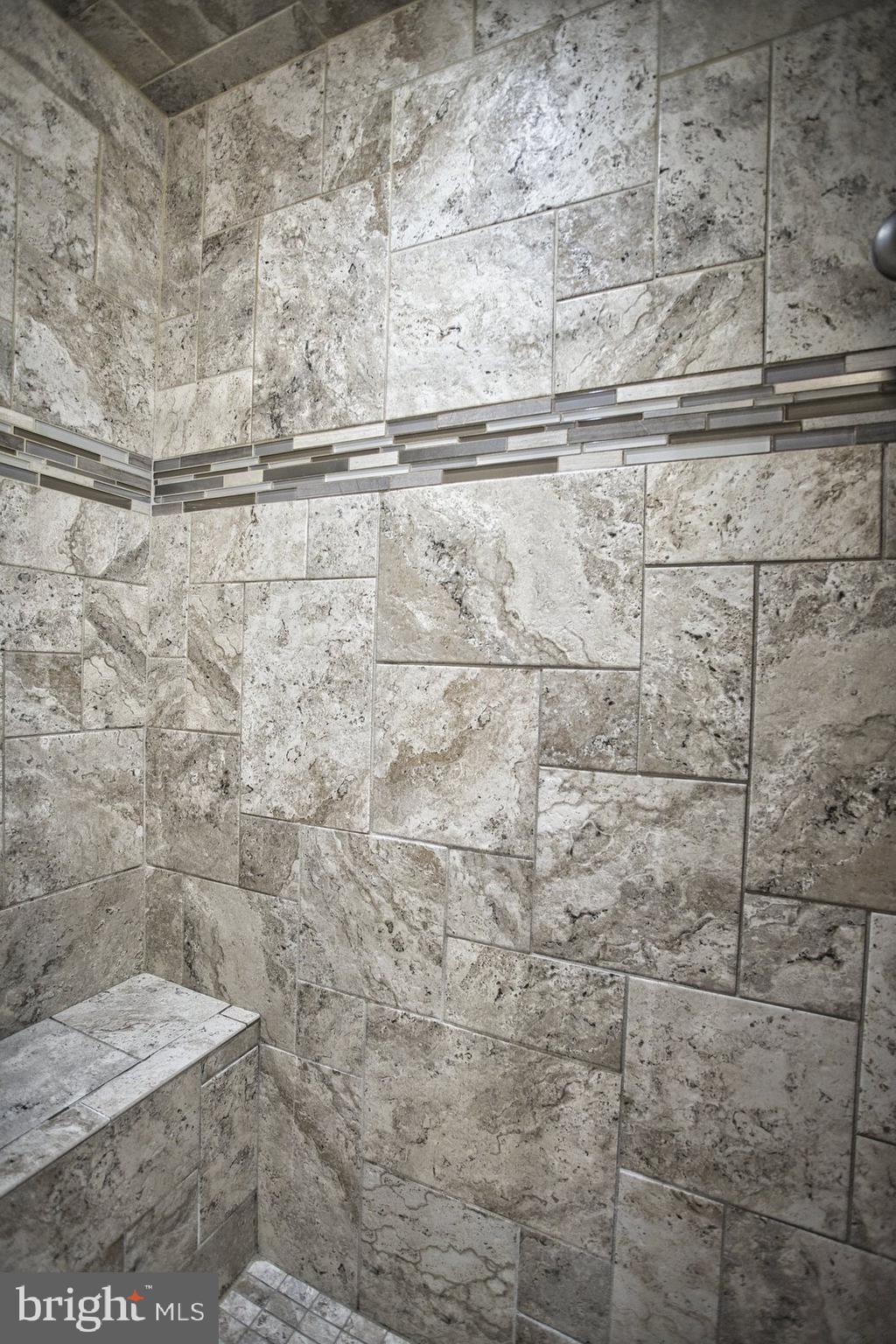 OAKLAND - Residential