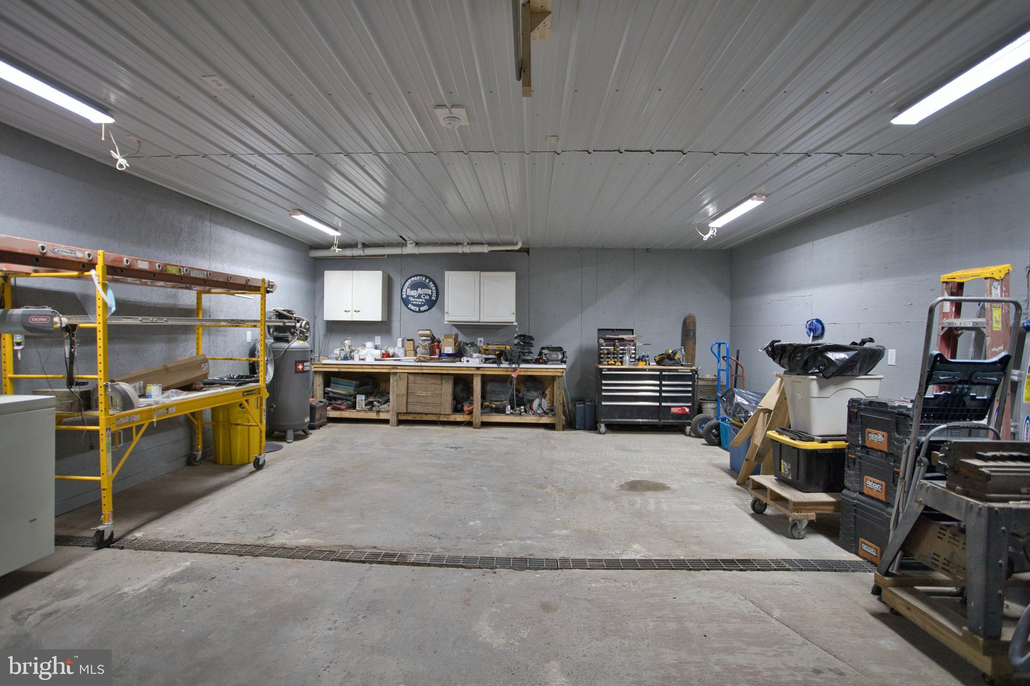 OAKLAND - Residential