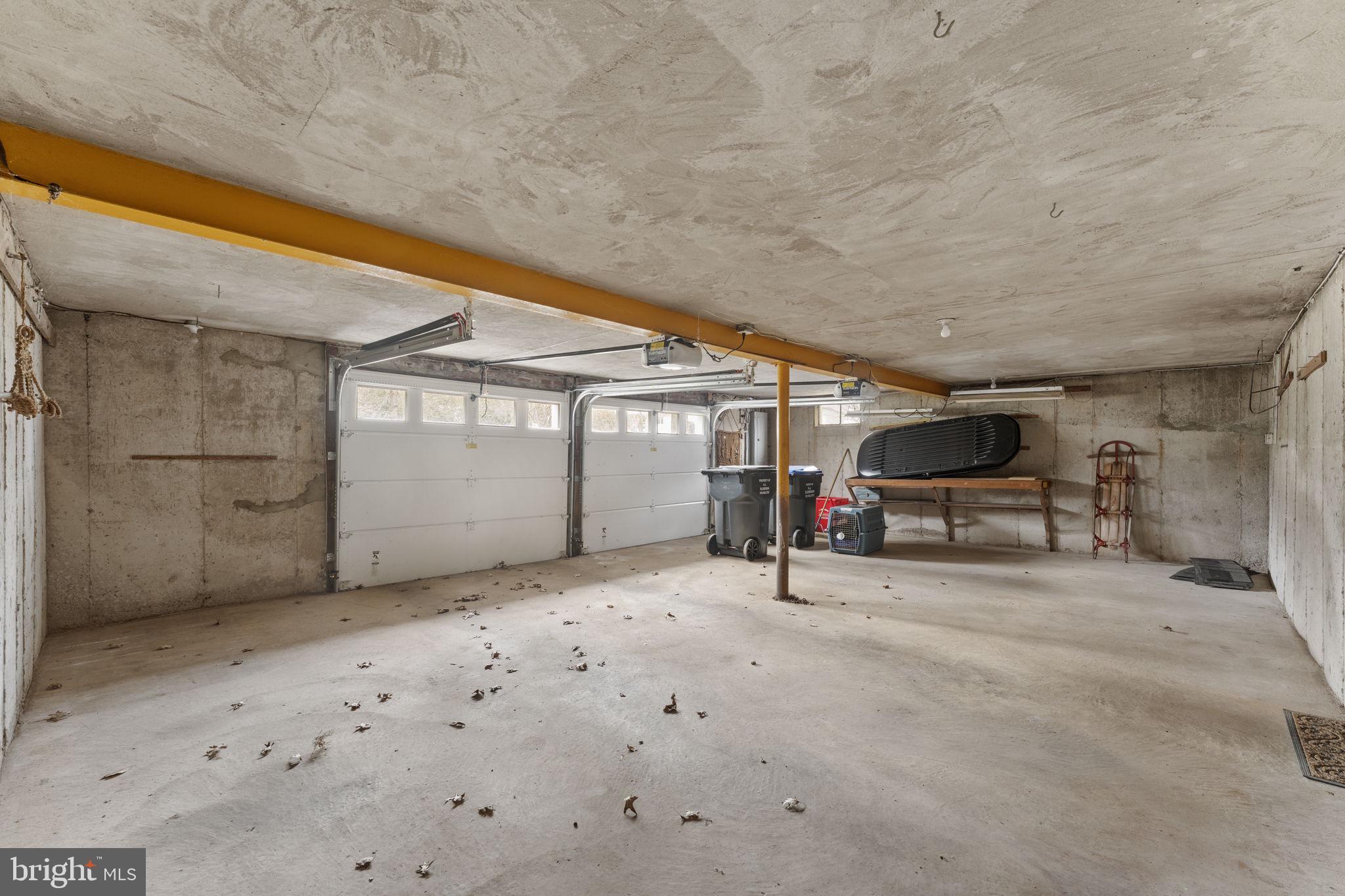 STONEHENGE - Residential