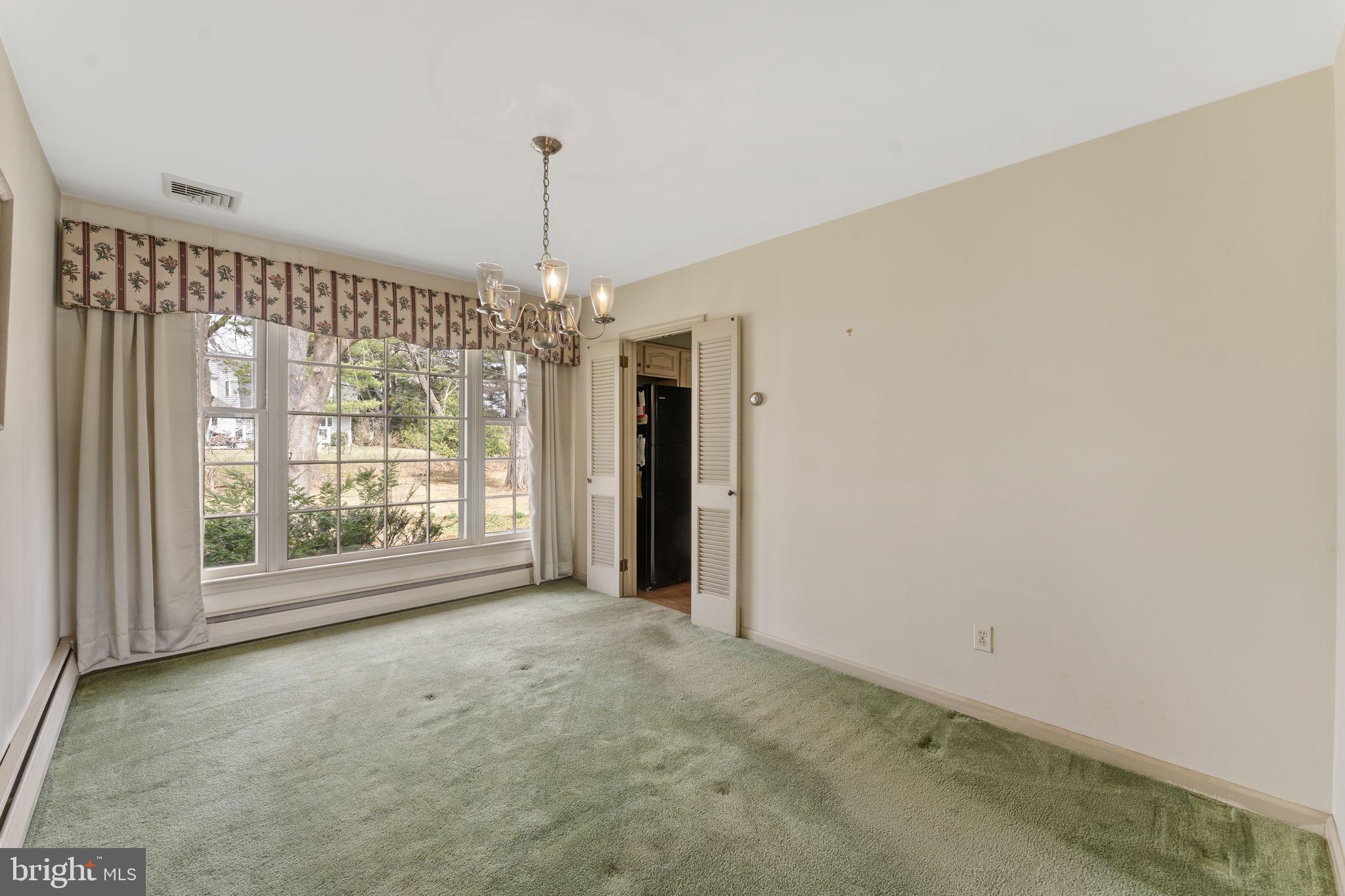 STONEHENGE - Residential