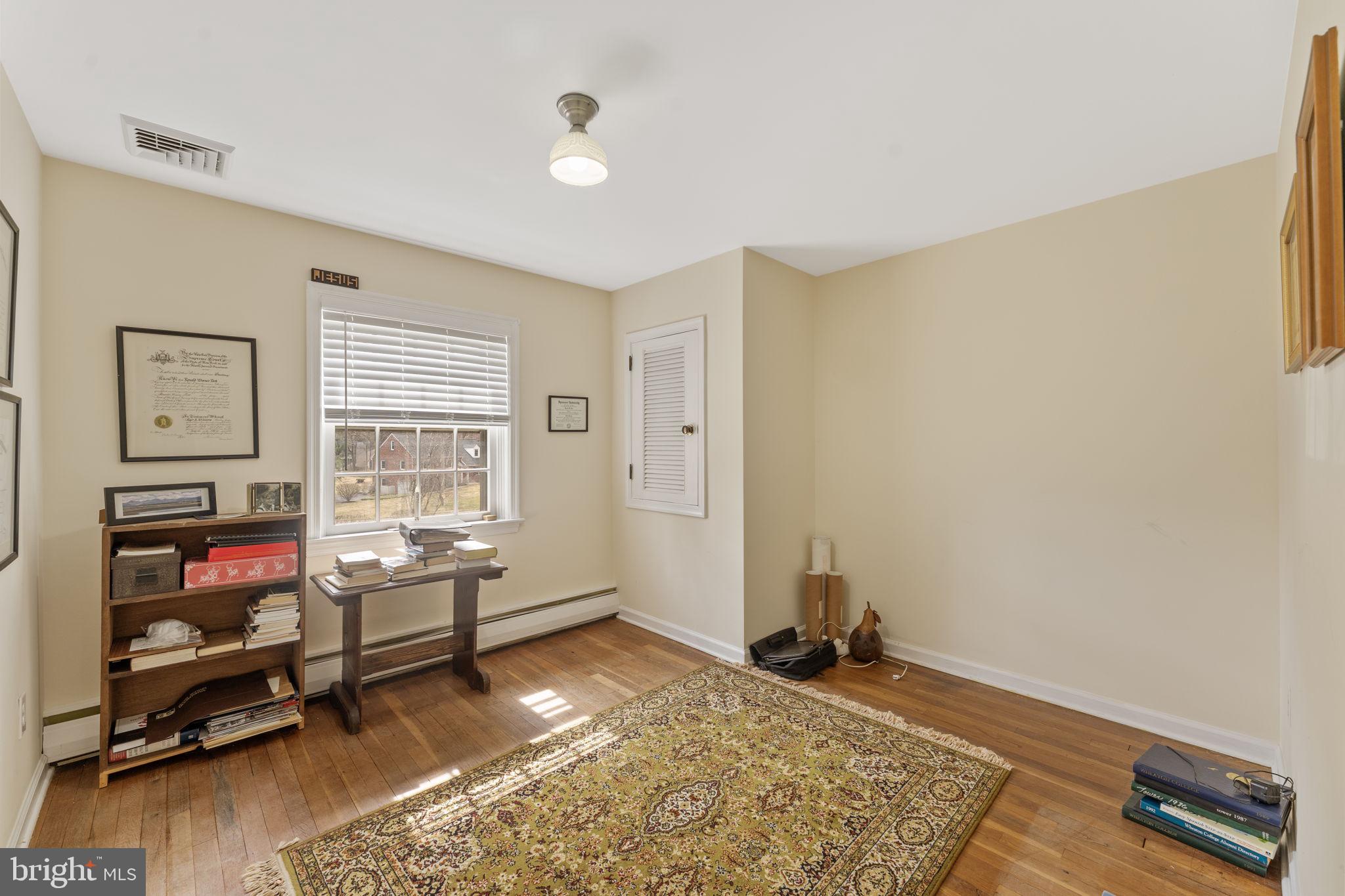 STONEHENGE - Residential