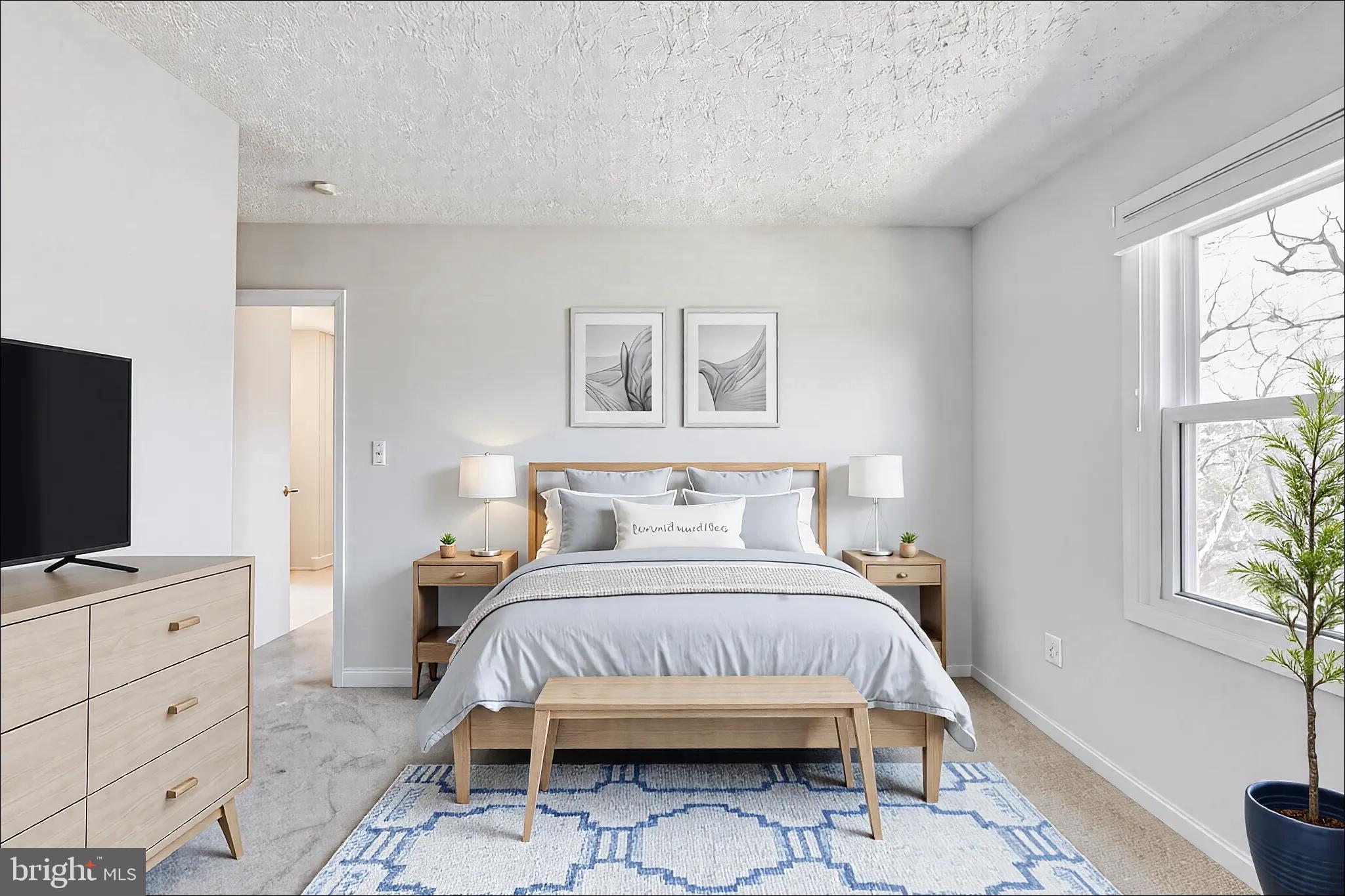 HILLCREST TOWNE - Residential